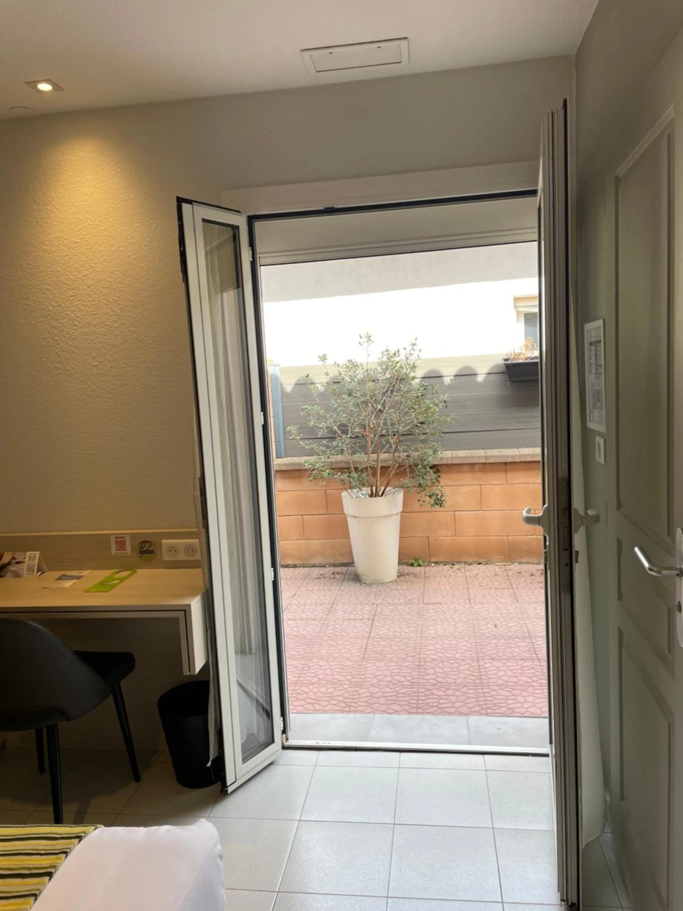 View (from property/room) in Hôtel Saint Louis