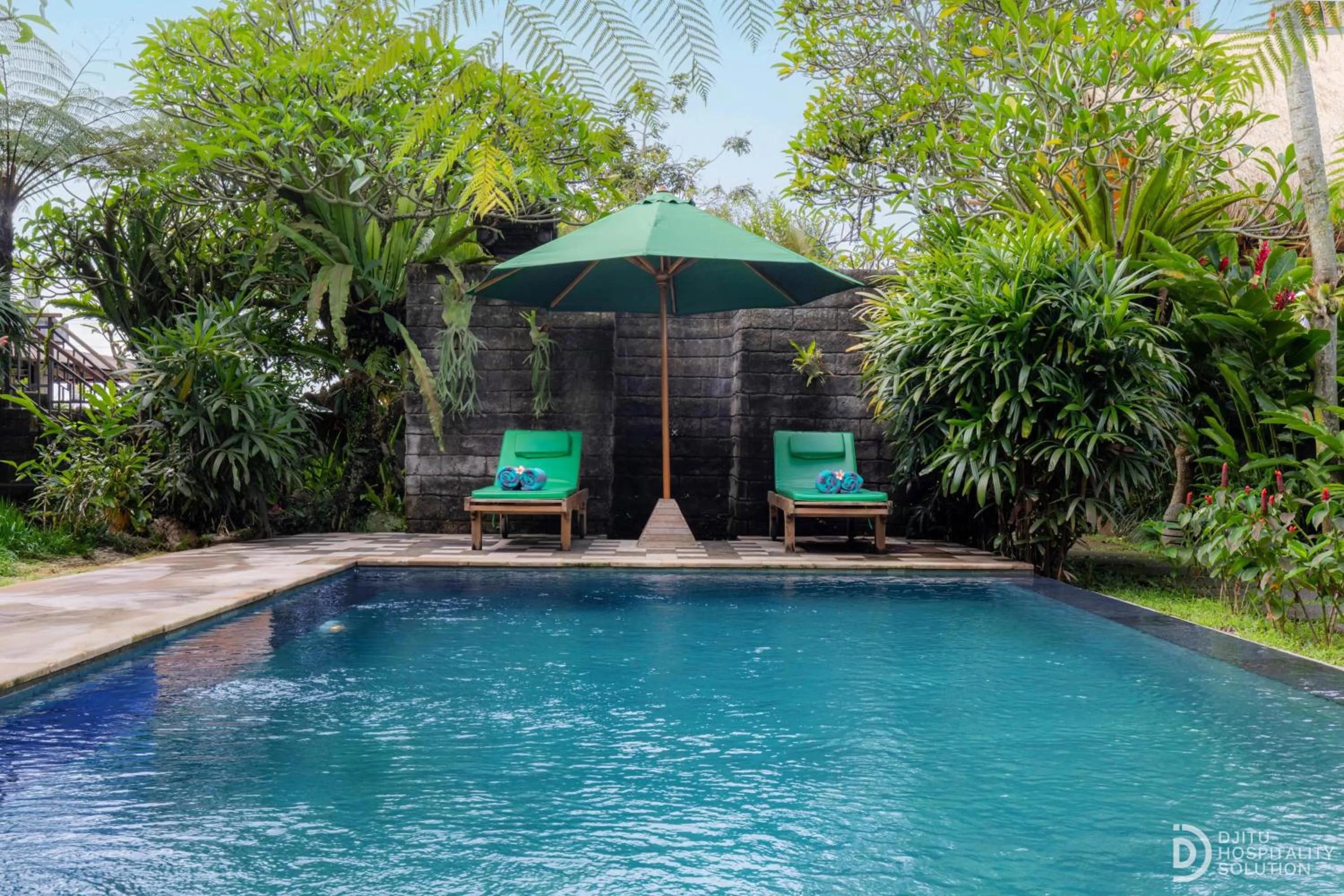 Day in Green Sala Villa