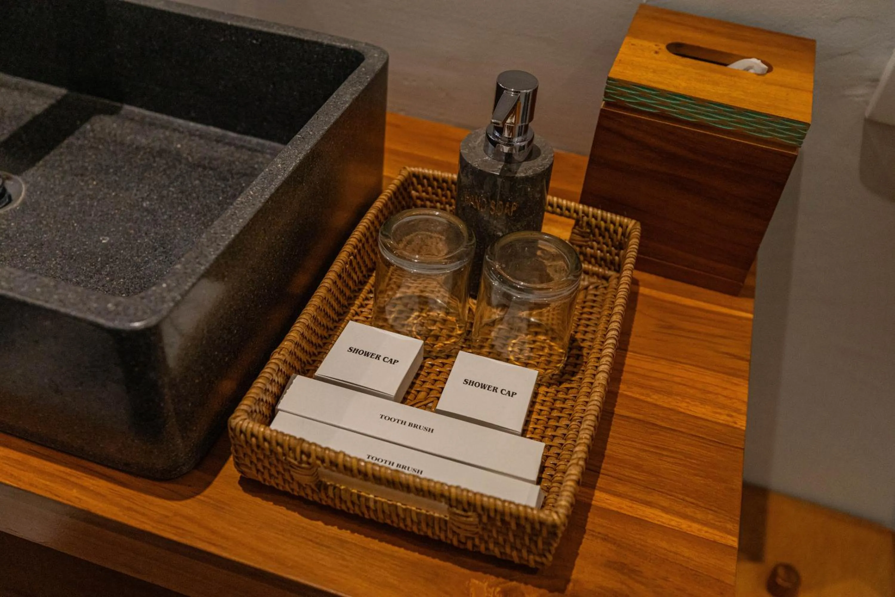 Food and drinks in Green Sala Villa