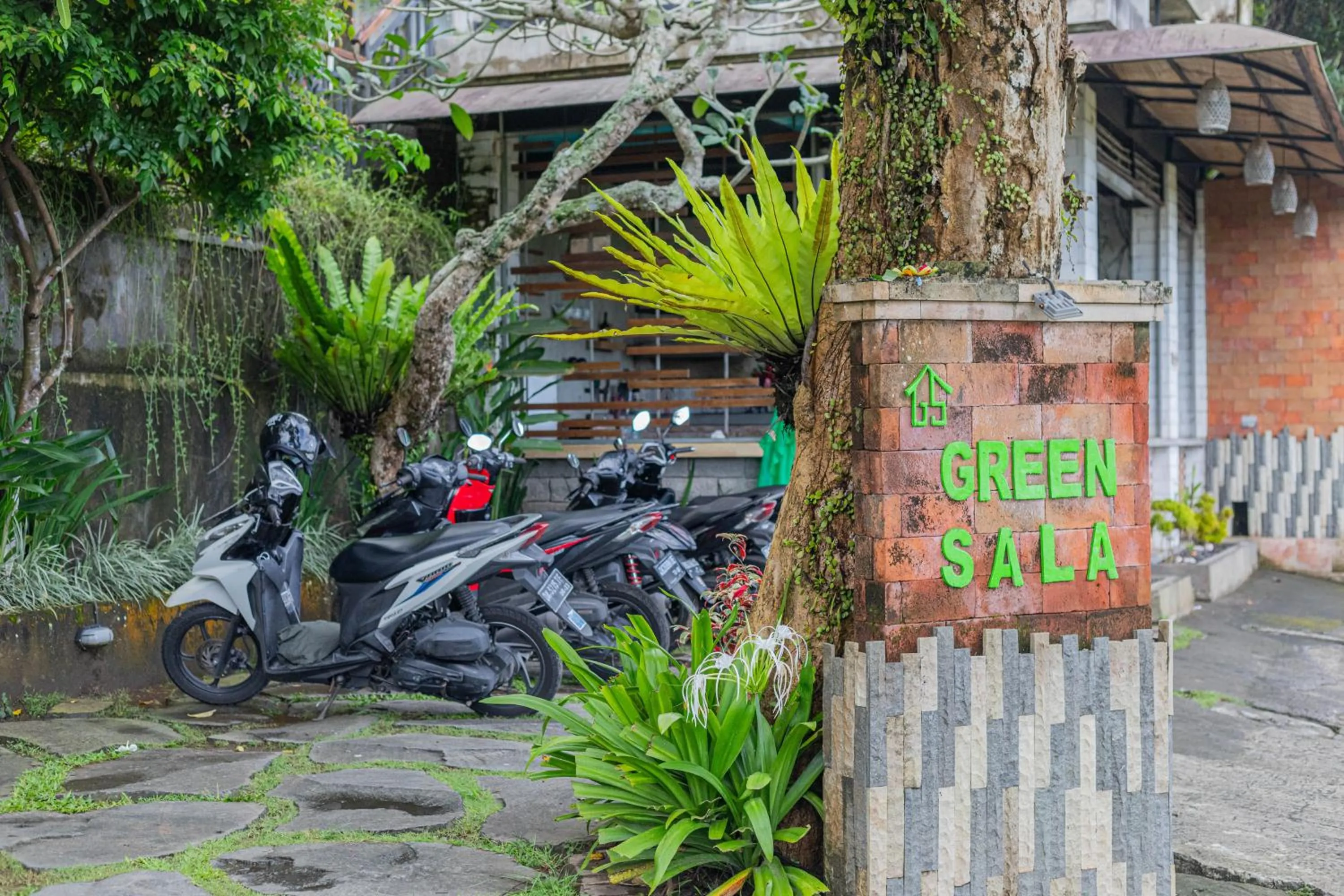 Street view in Green Sala Villa