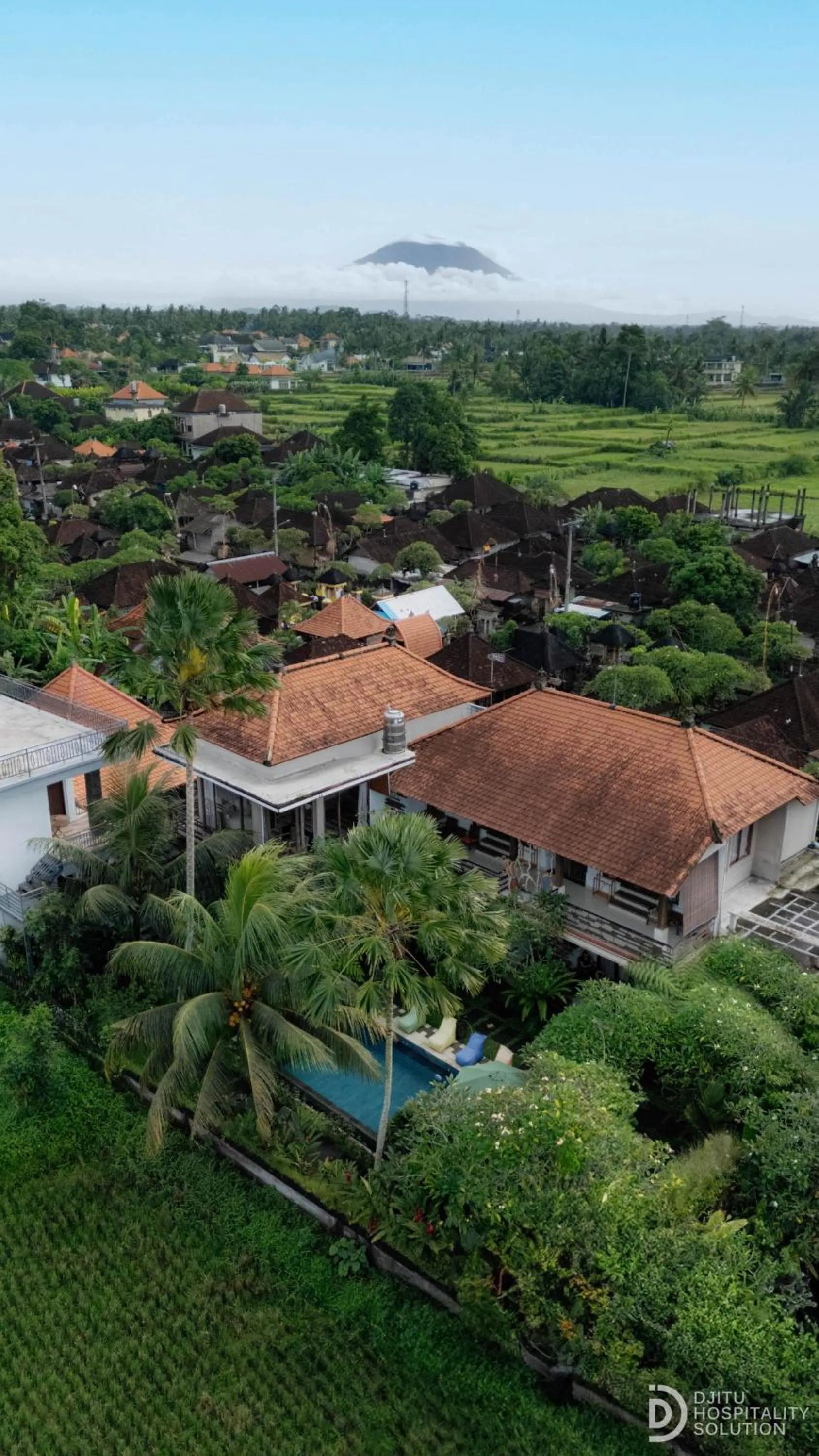 Day in Green Sala Villa