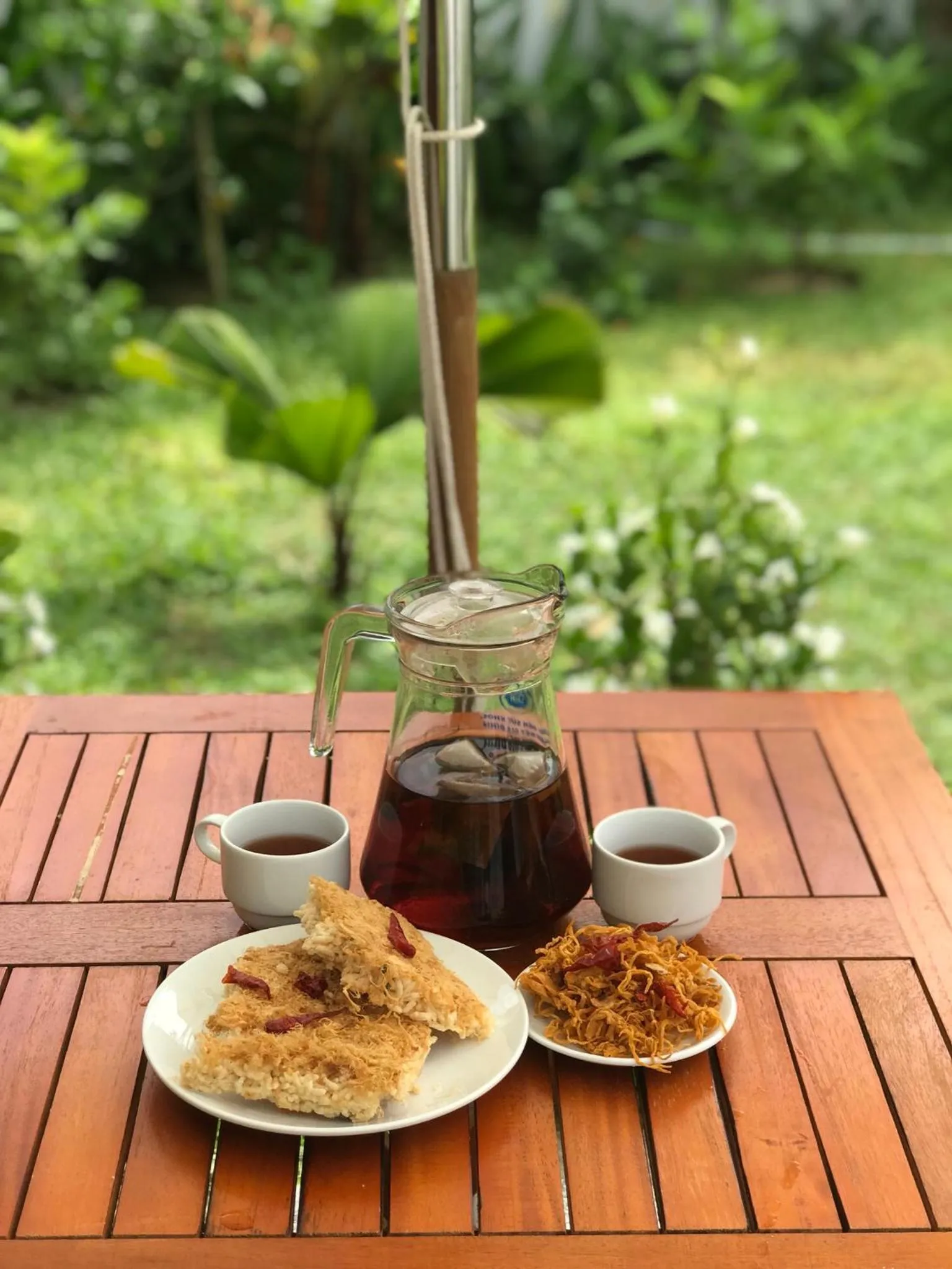 Garden in An Bang Golden Beach Villa