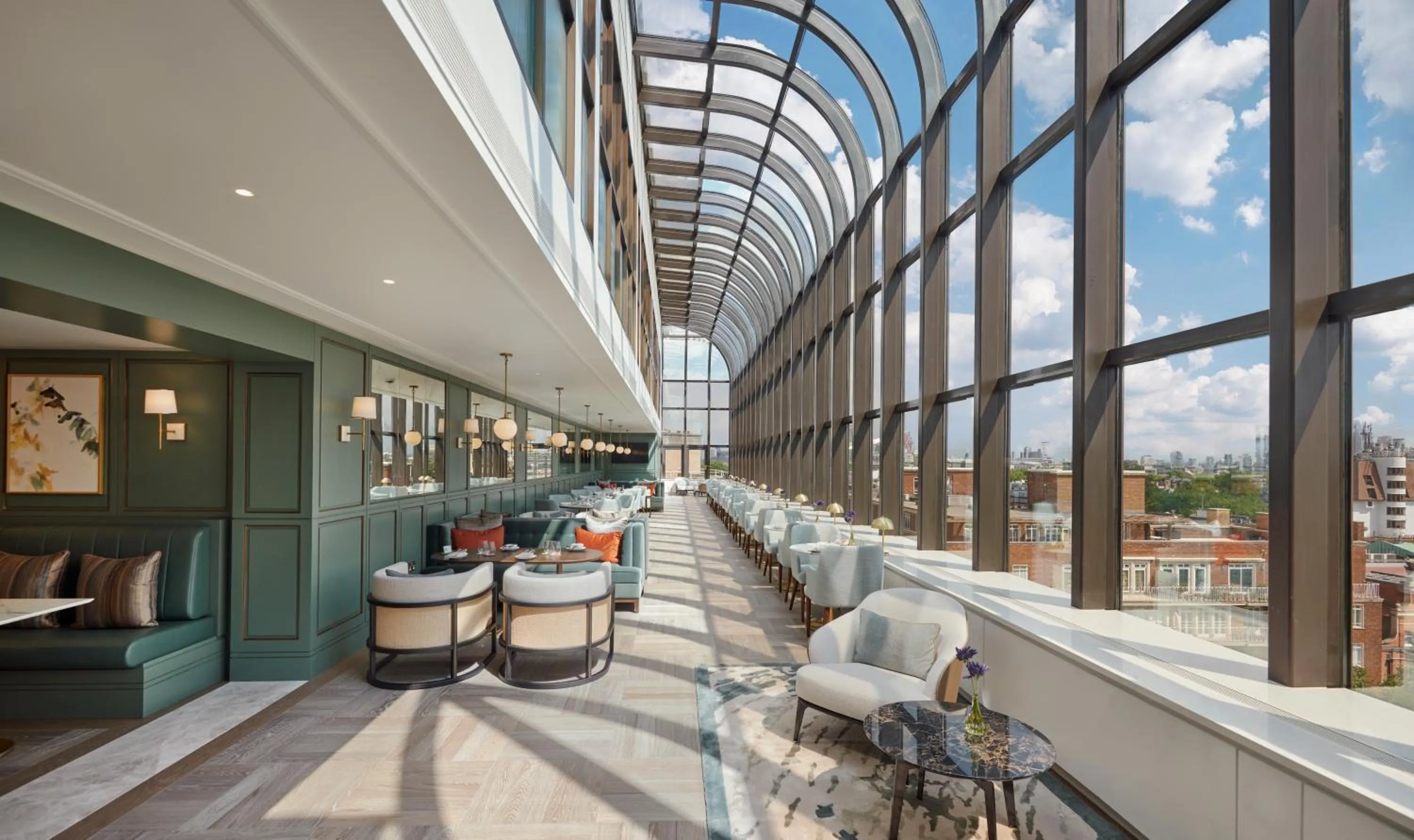 Lounge or bar in Jumeirah Lowndes London