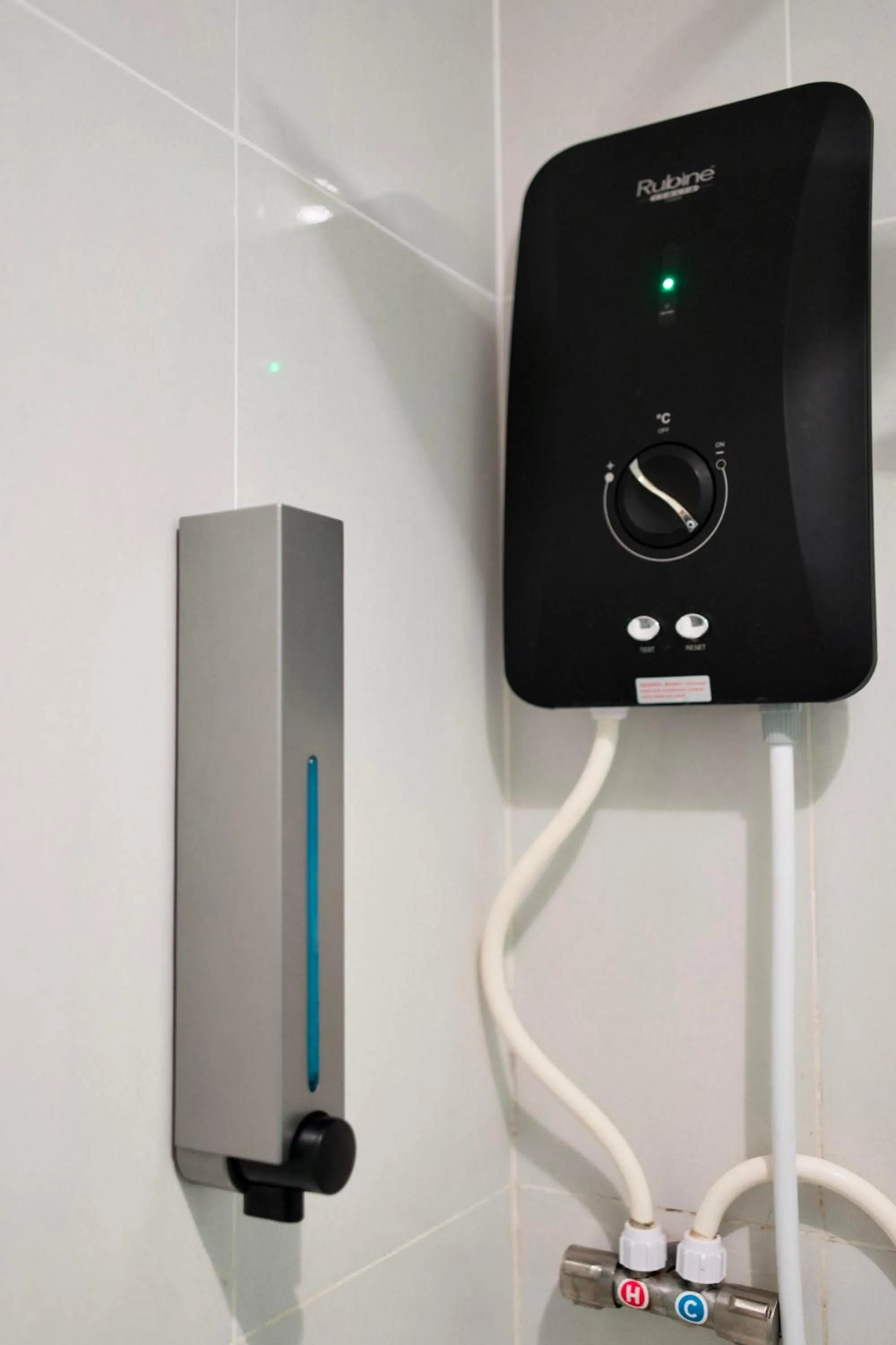 Toilet in T Hotel Tandop