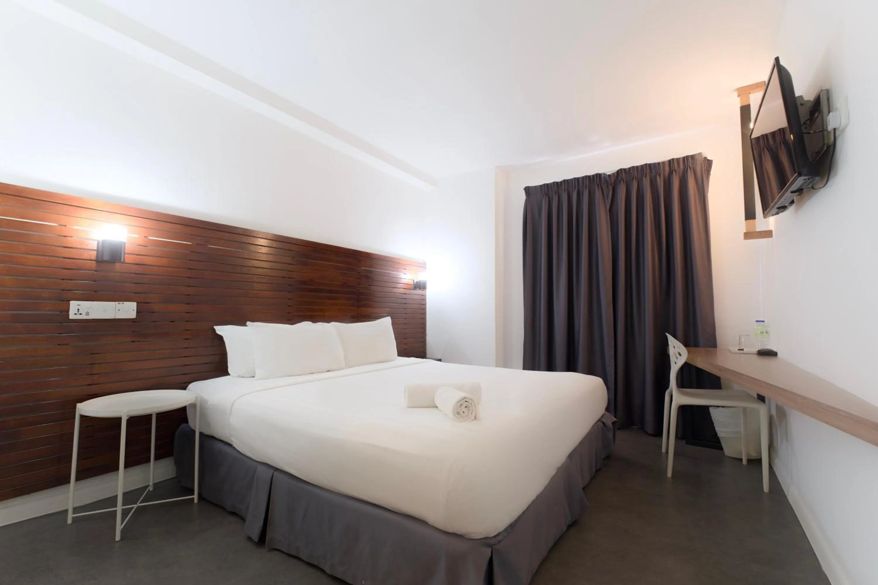 Bed in T Hotel Tandop