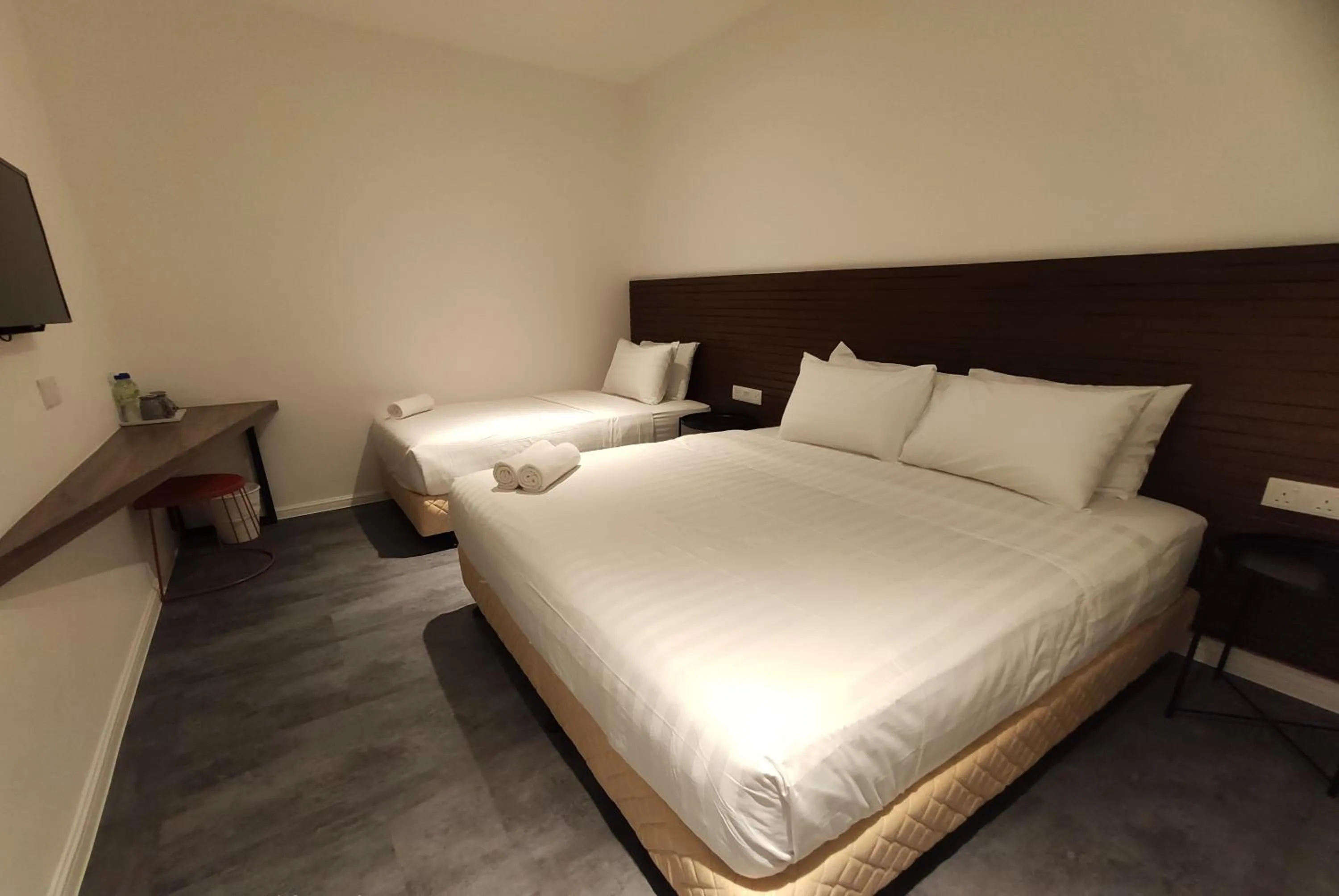 Bed in T Hotel Tandop