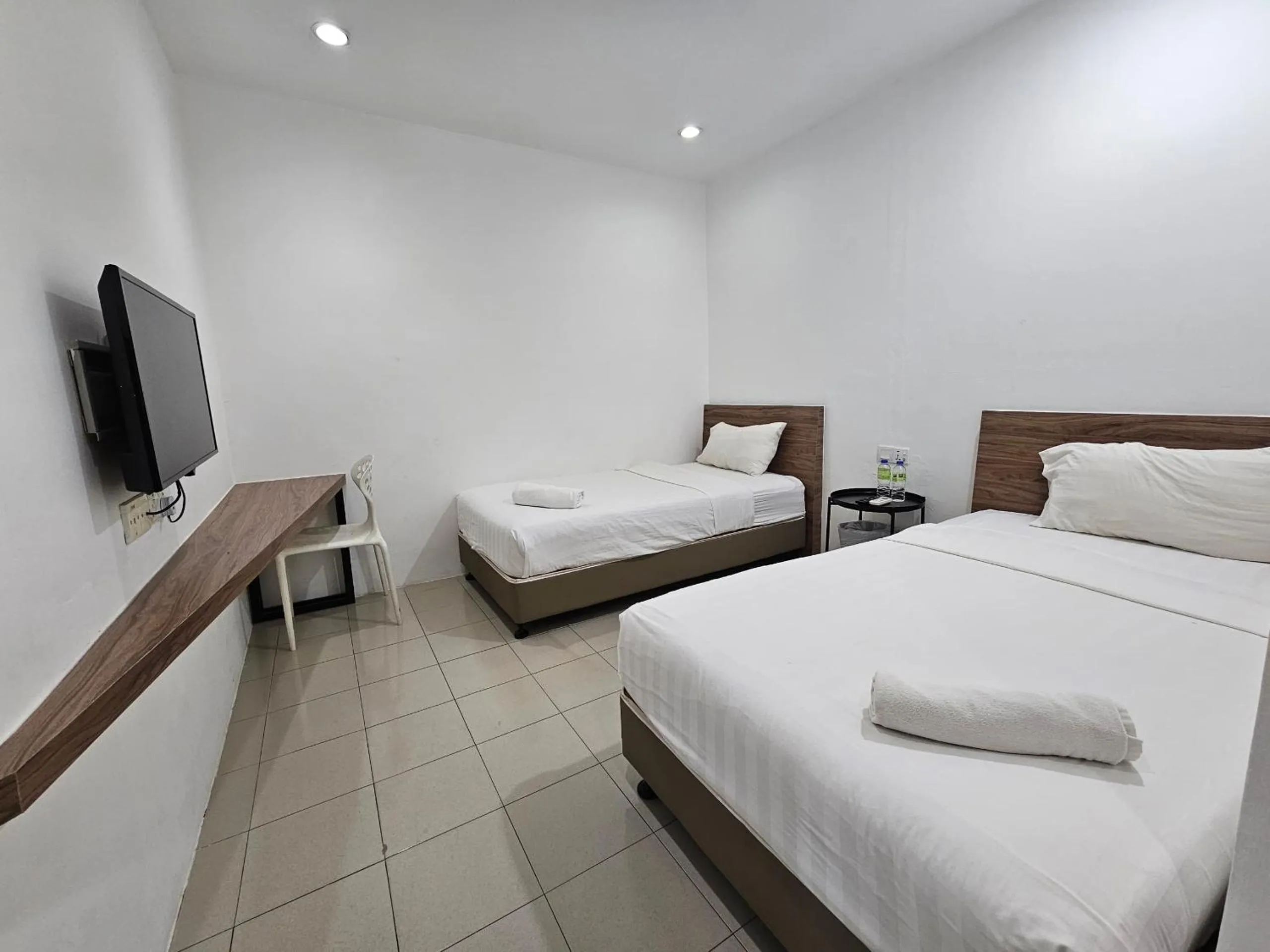 Bed in T Hotel Tandop