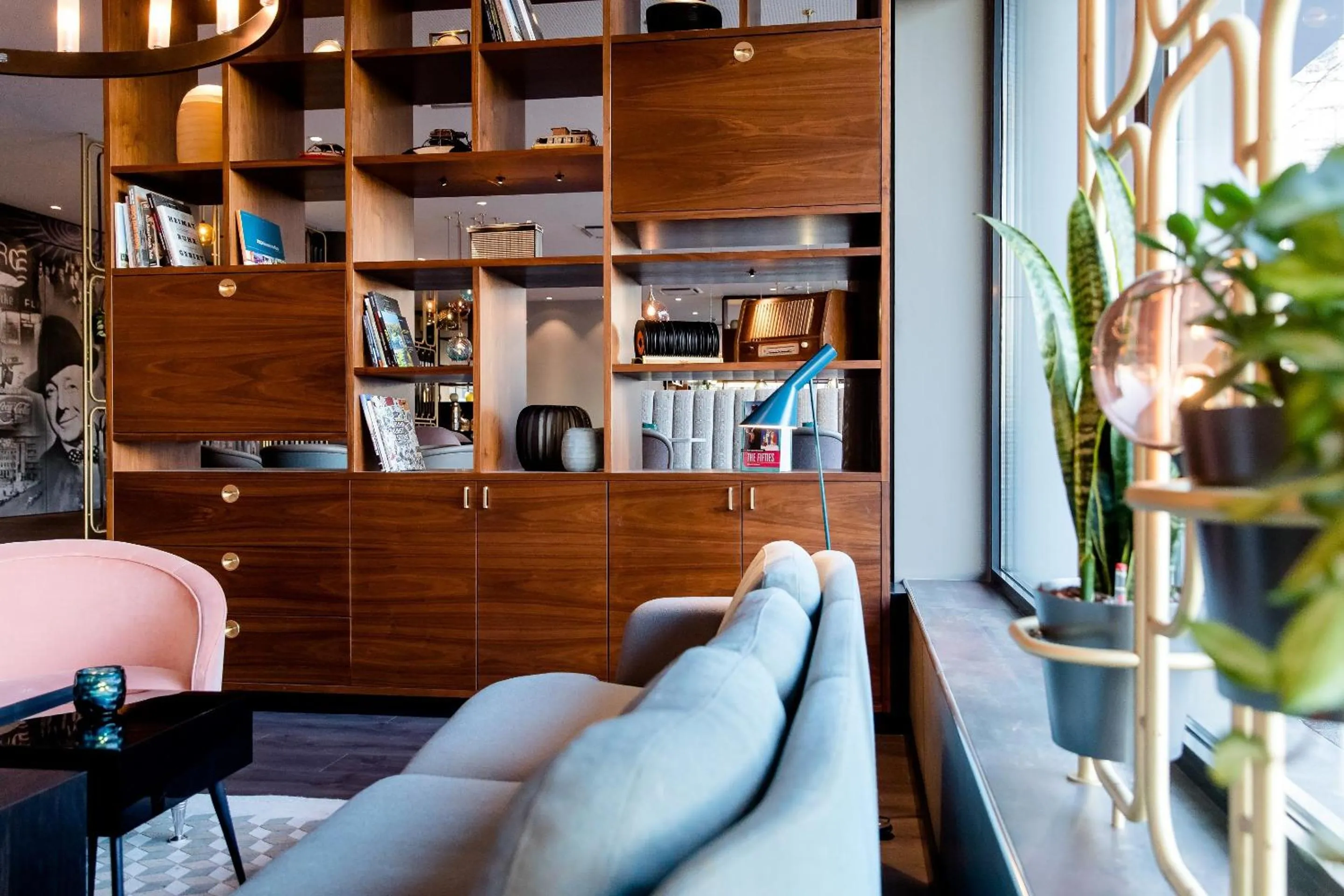 Lounge or bar in Motel One Essen