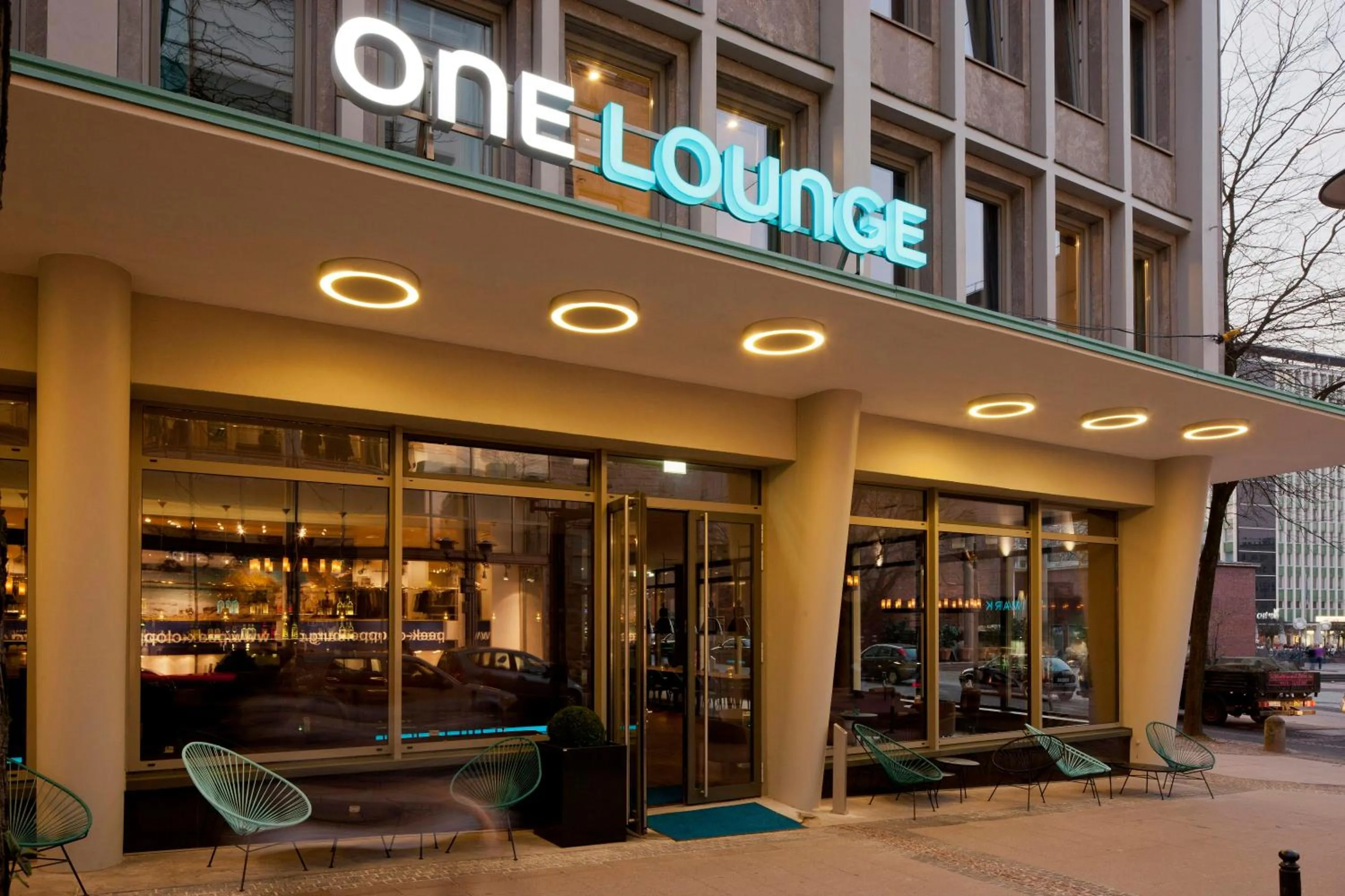 Facade/entrance in Motel One Essen