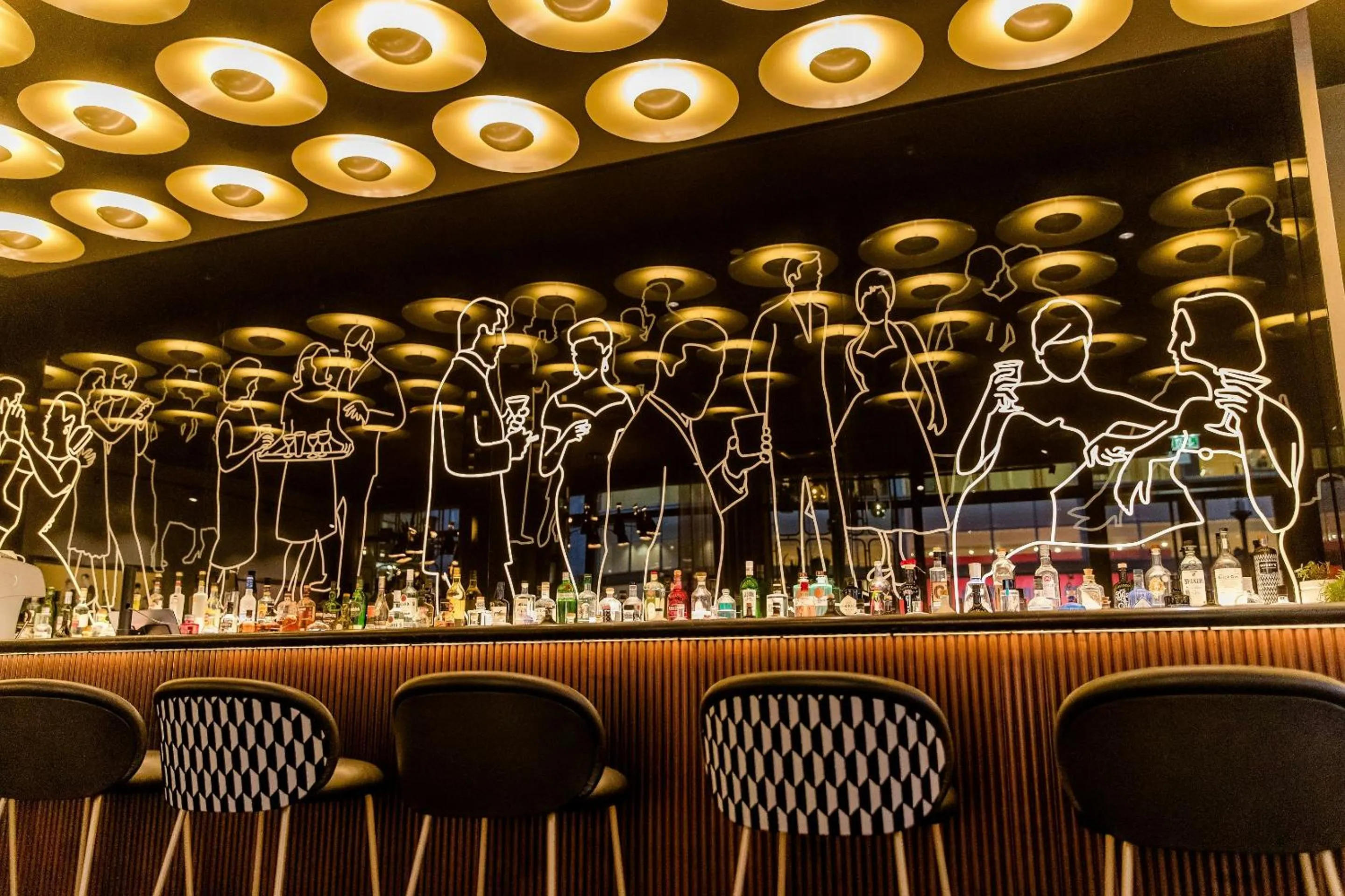 Lounge or bar in Motel One Essen