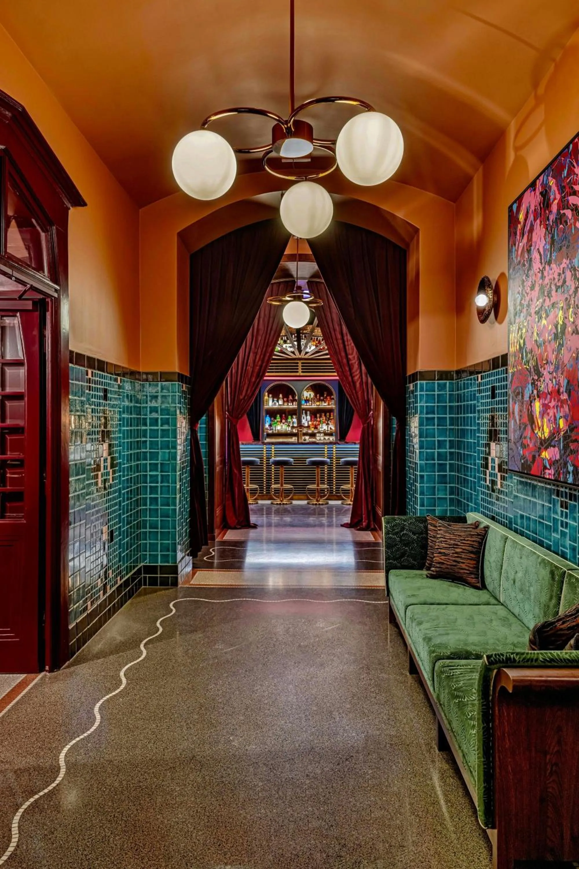 Restaurant/places to eat in W Prague