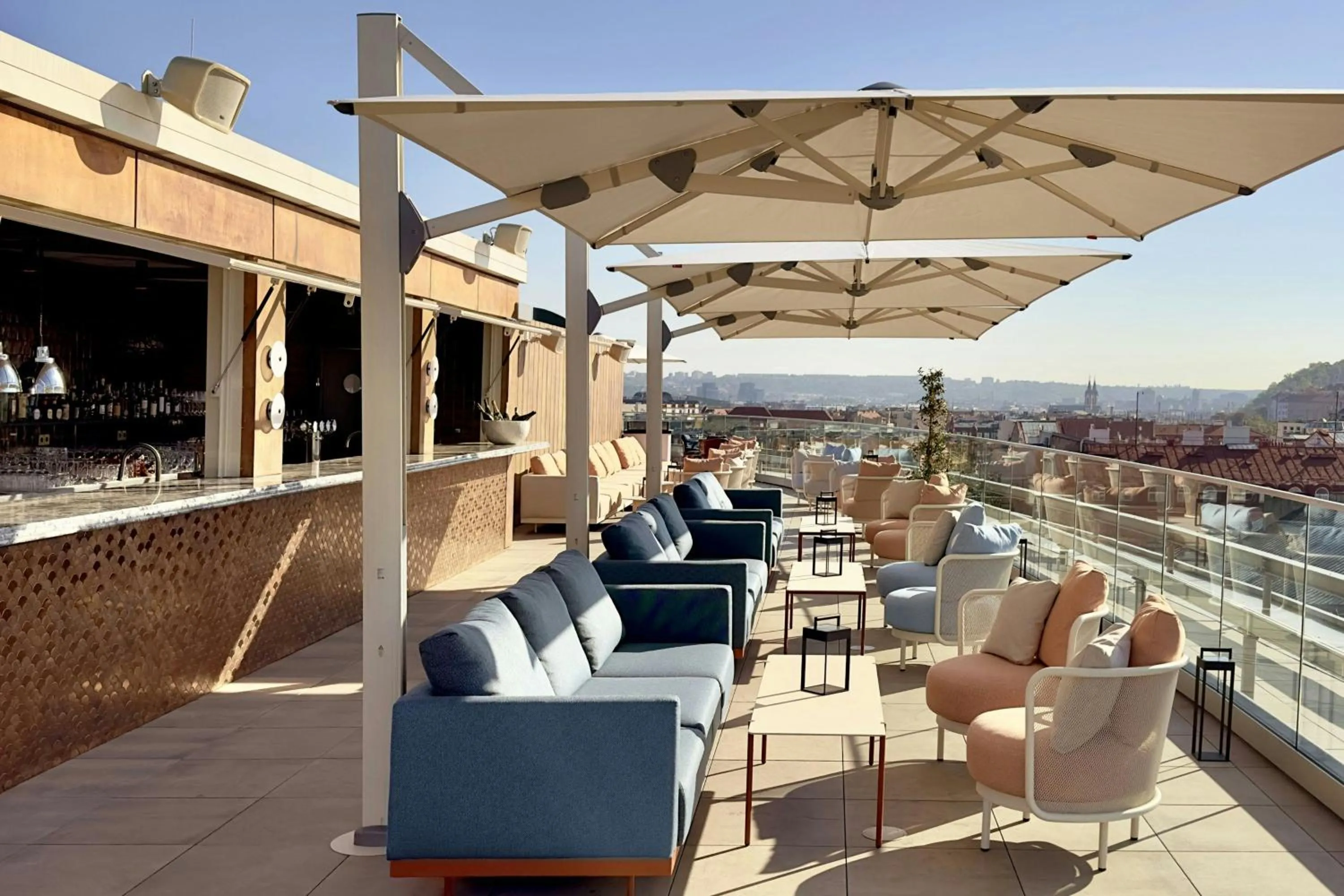 Restaurant/places to eat in W Prague