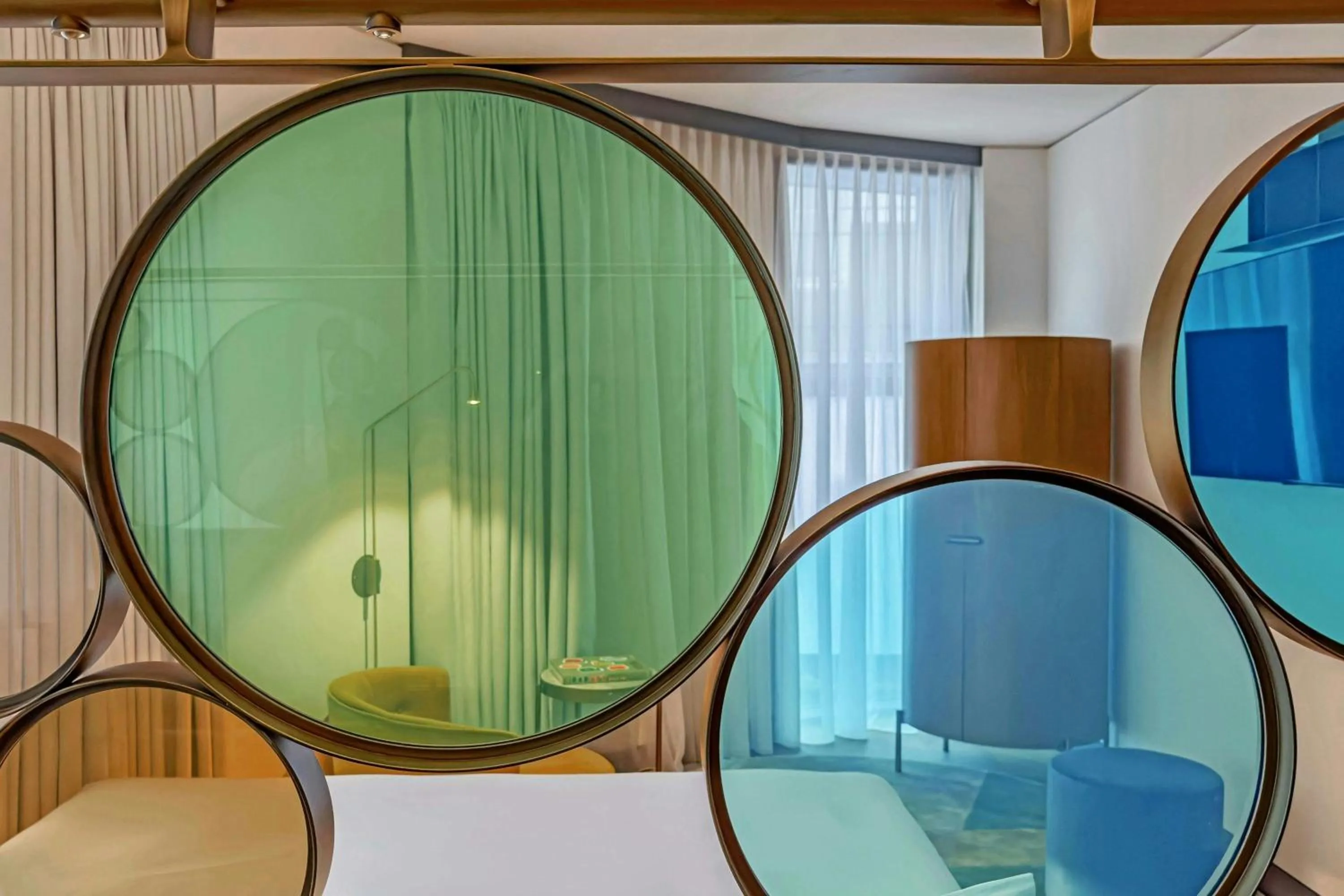 Photo of the whole room in W Prague