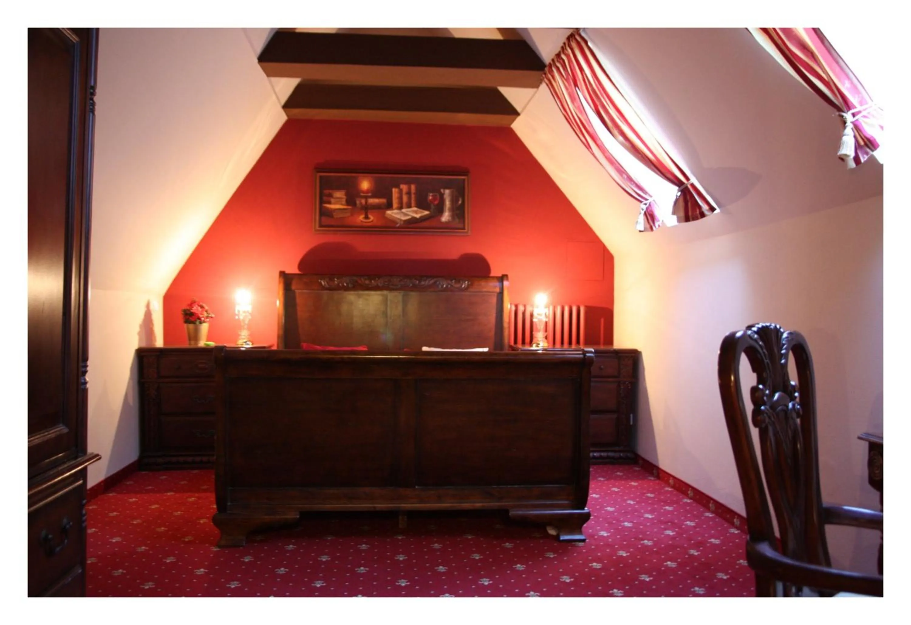 Bed in Prague Golden Age