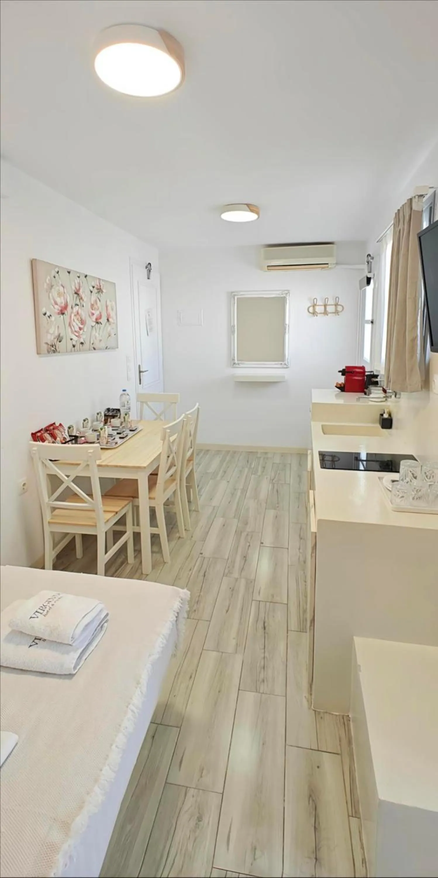 Tinos Heritage Plateia