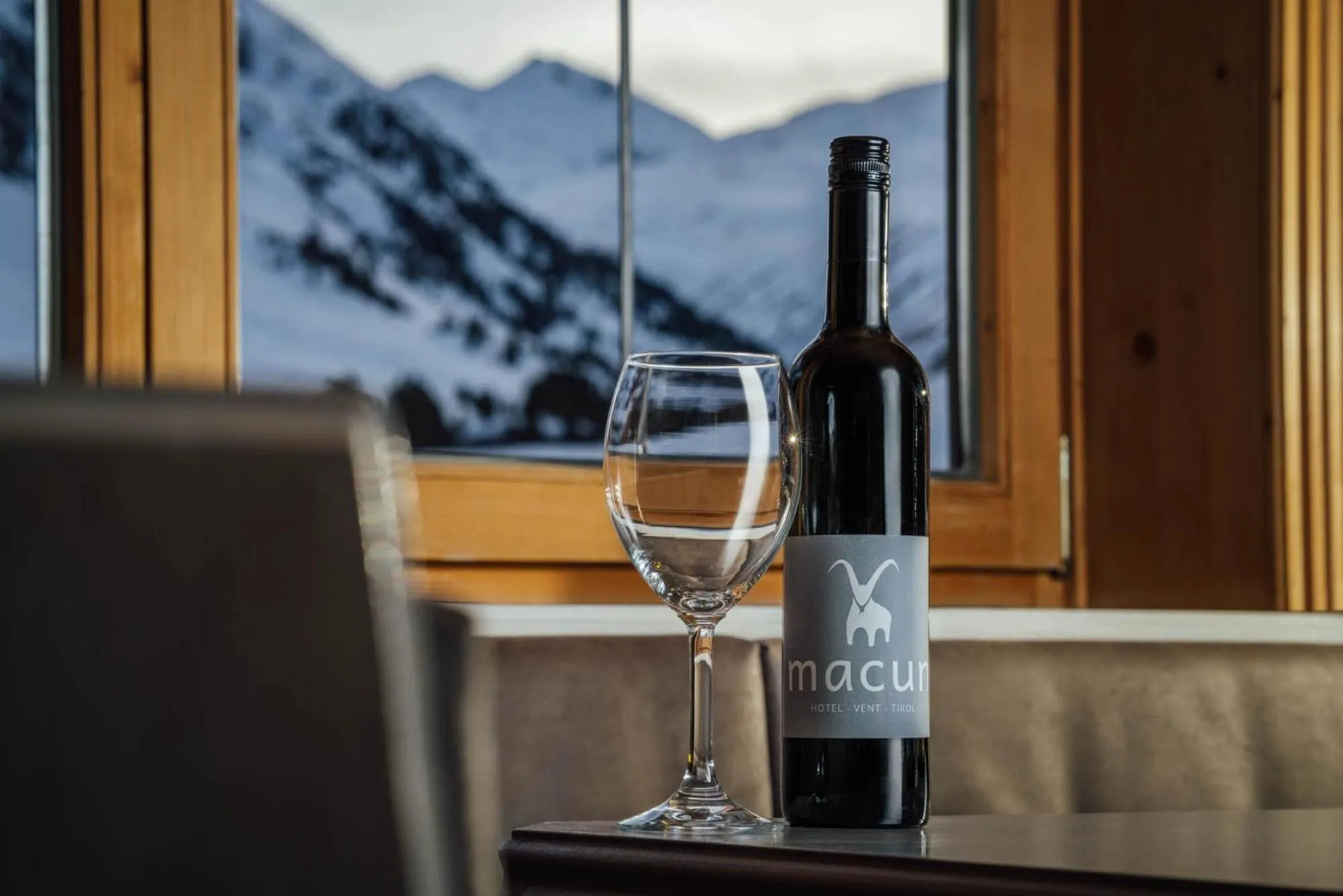 Alcoholic drinks in Hotel Macun, Vent im Ötztal