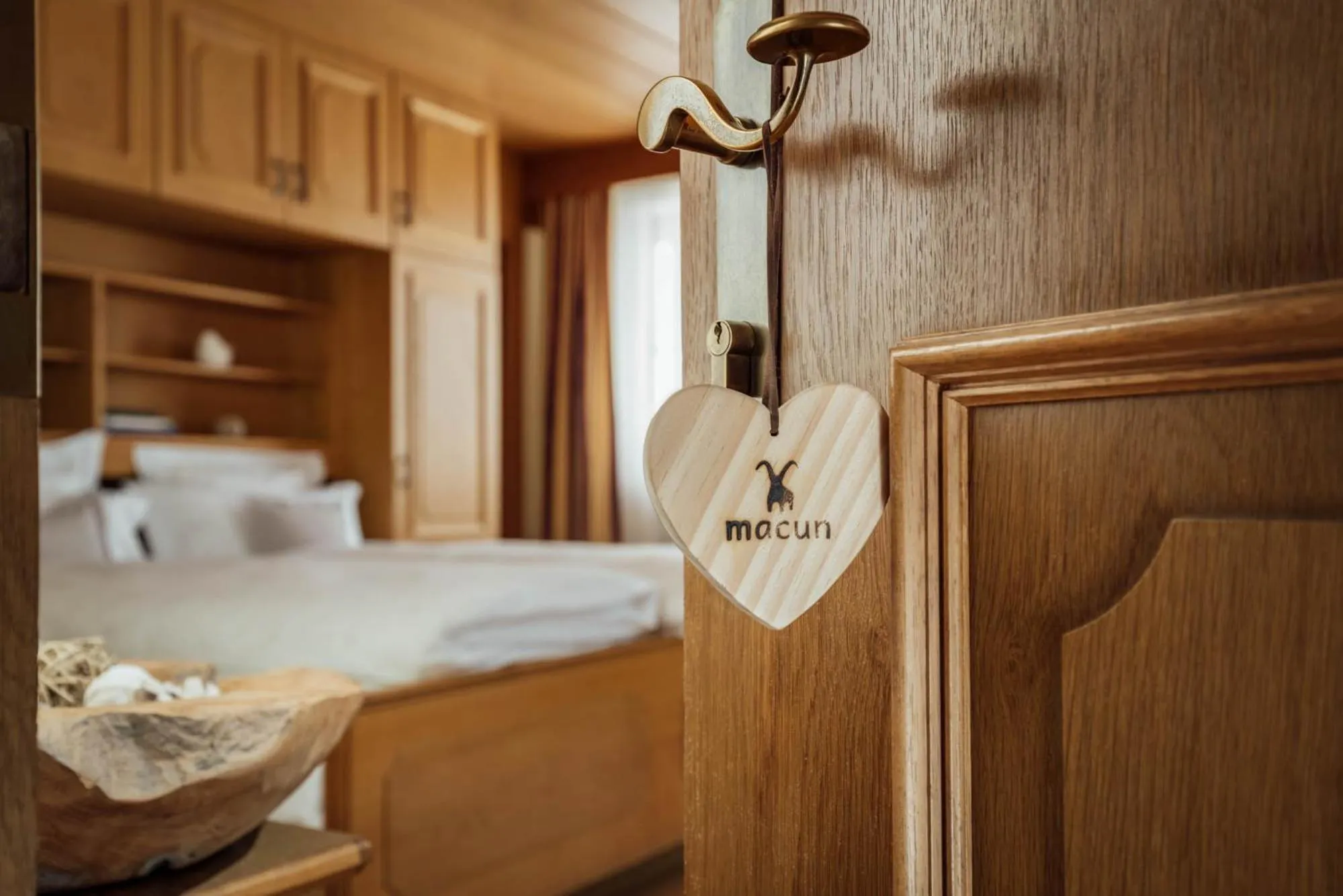 Photo of the whole room, Bed in Hotel Macun, Vent im Ötztal