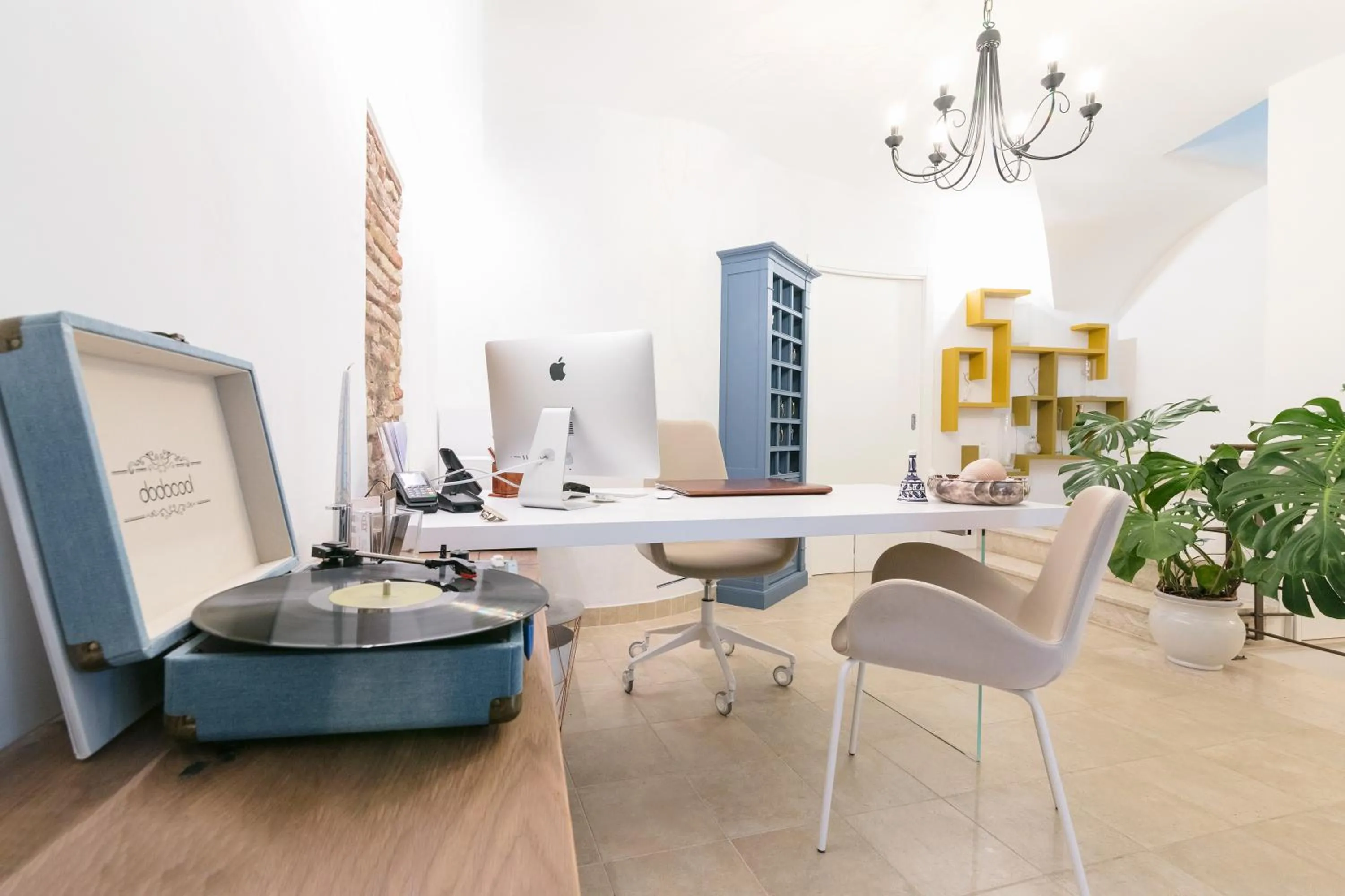 Lobby or reception in Locanda Alfieri