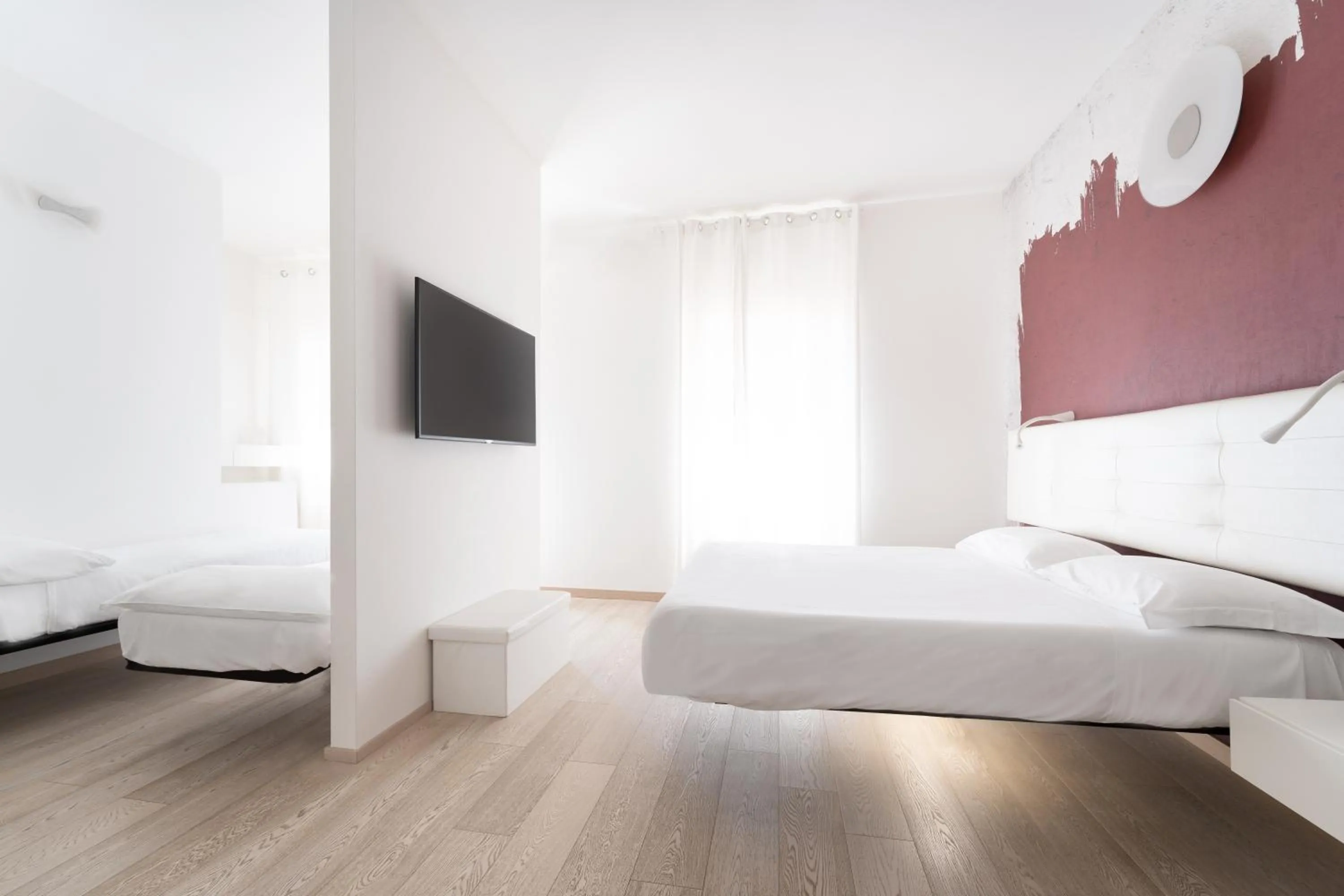 Balcony/Terrace, Bed in Locanda Alfieri