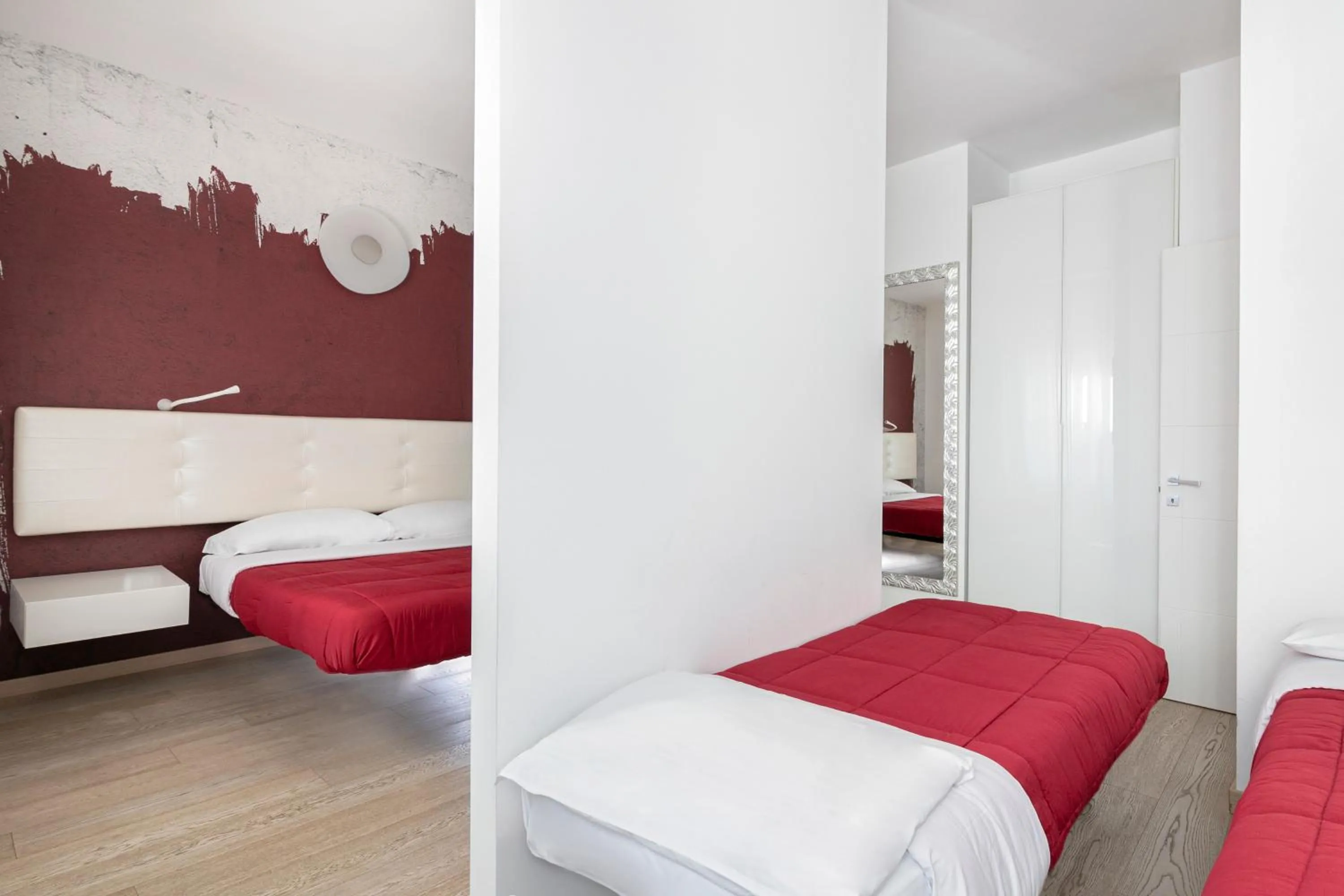 Balcony/Terrace, Bed in Locanda Alfieri