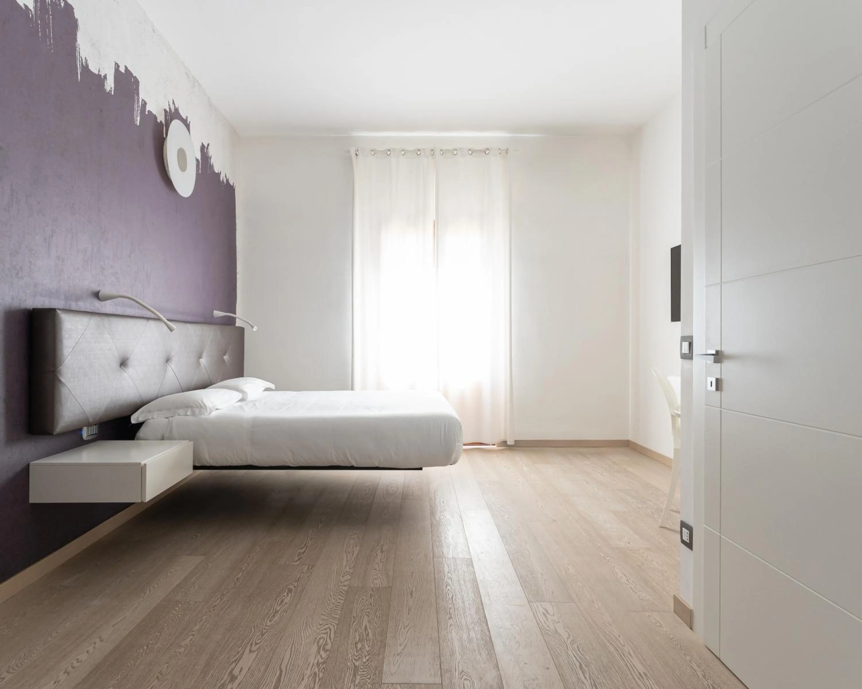 Balcony/Terrace, Bed in Locanda Alfieri
