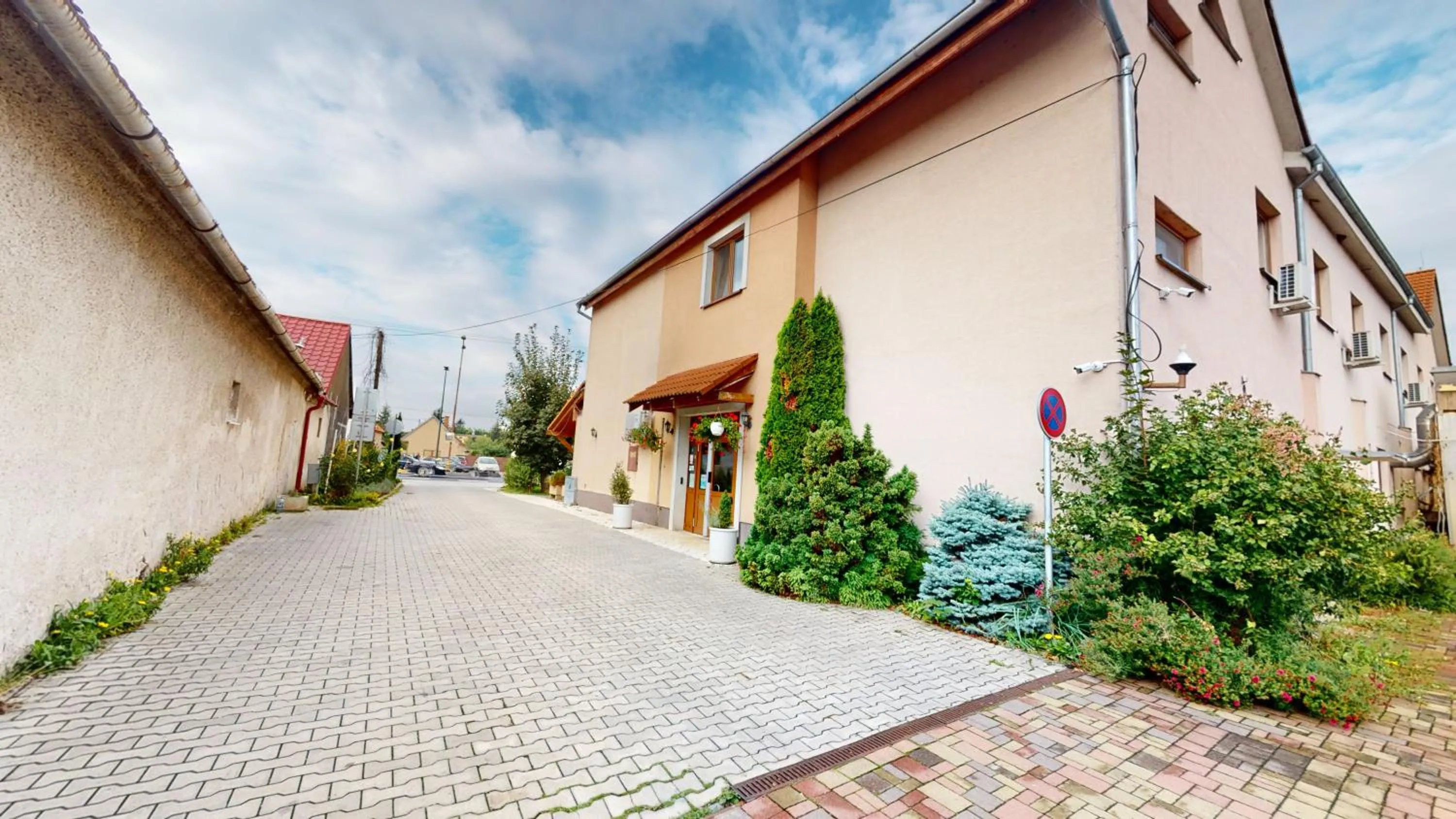 Property building in Rusovský Penzión