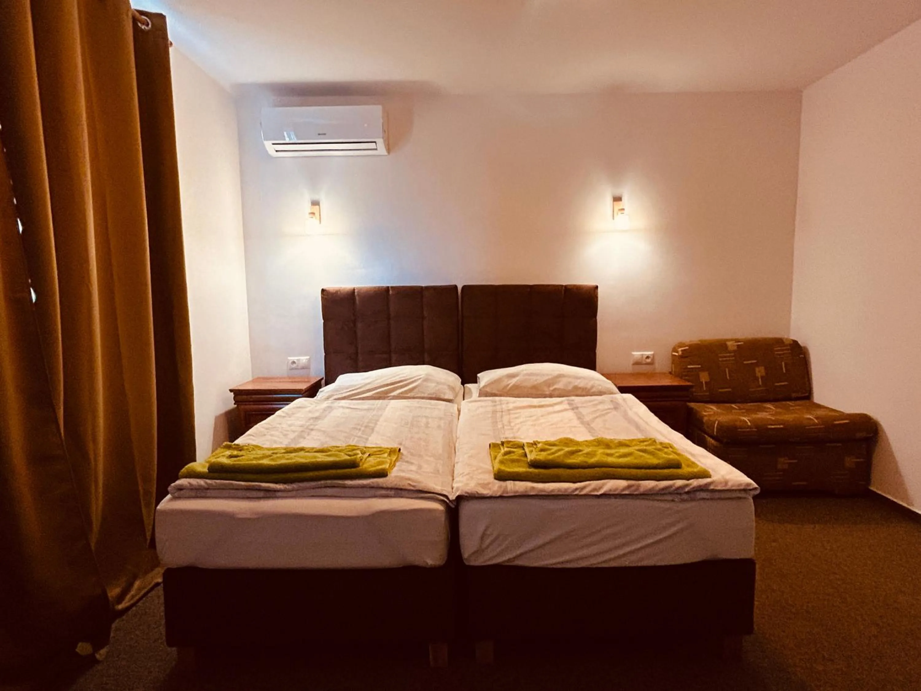 Photo of the whole room, Bed in Rusovský Penzión