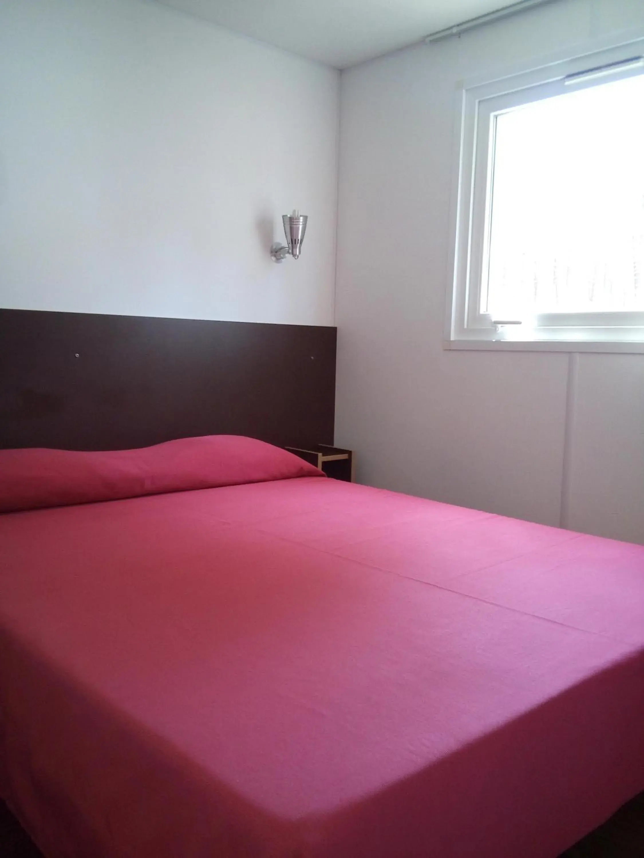 Bedroom, Bed in Parque de Campismo Orbitur Vagueira Bedroom, Bed in Parque de Campismo Orbitur Vagueira