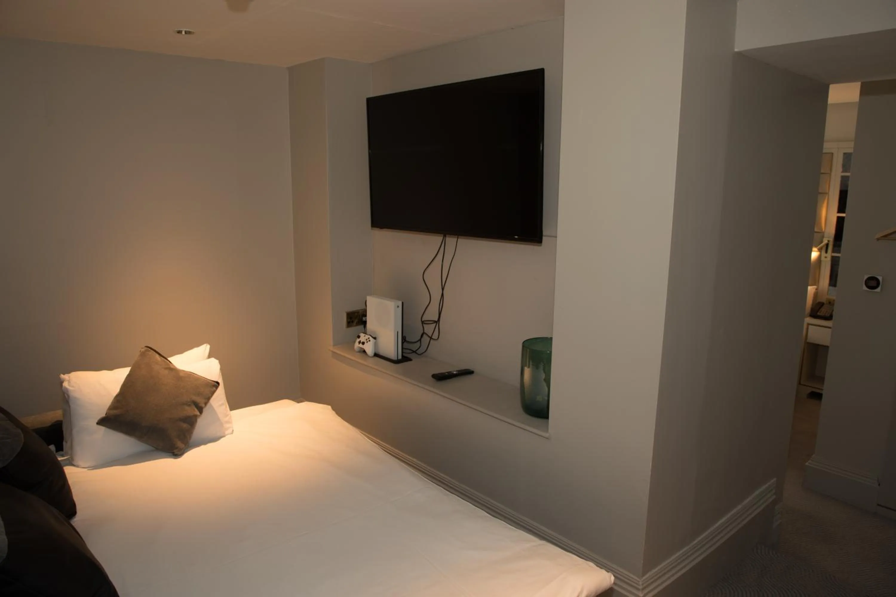 Bed in Henrietta House, a member of Radisson Individuals