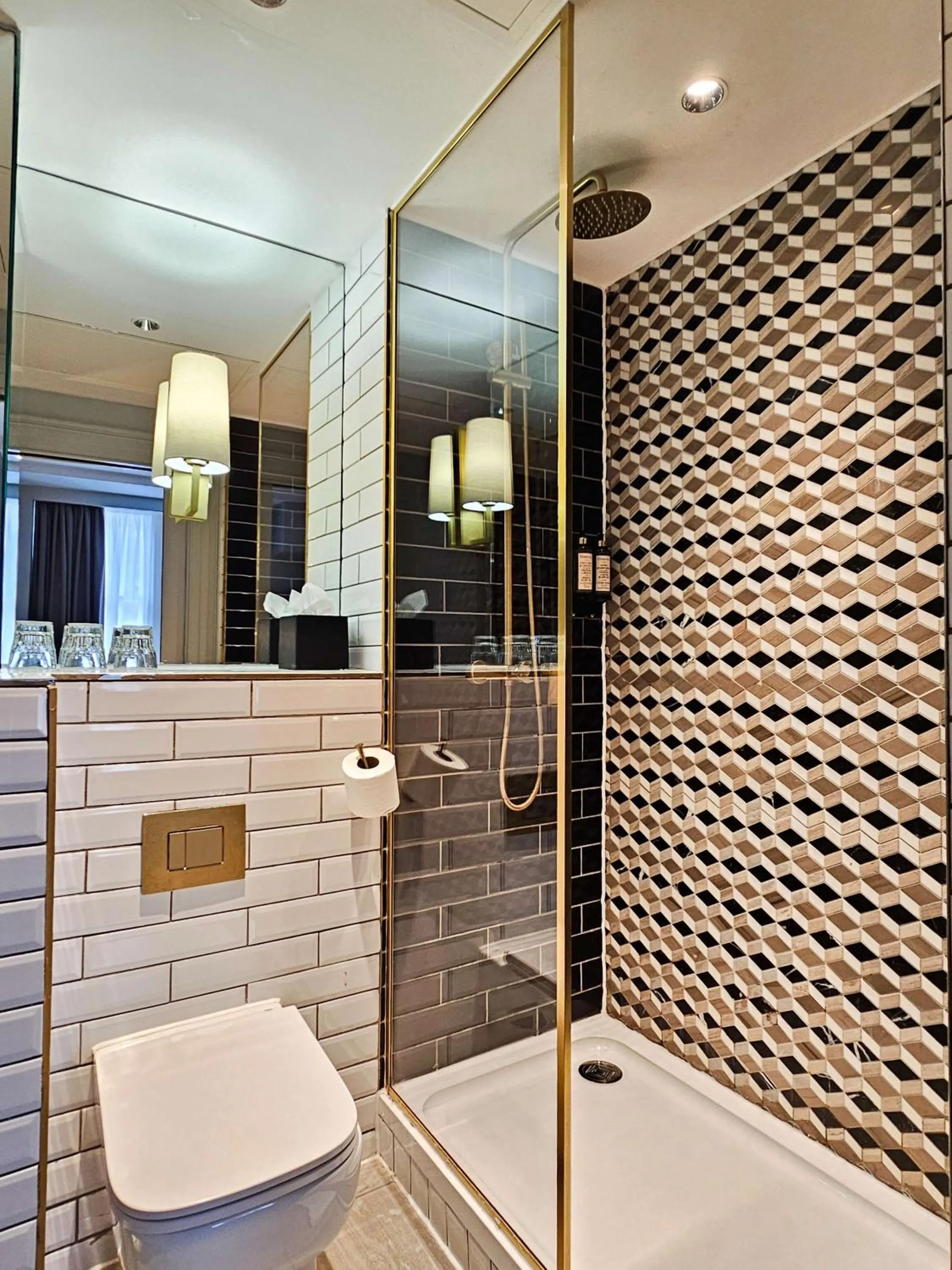 Bathroom in Henrietta House, a member of Radisson Individuals