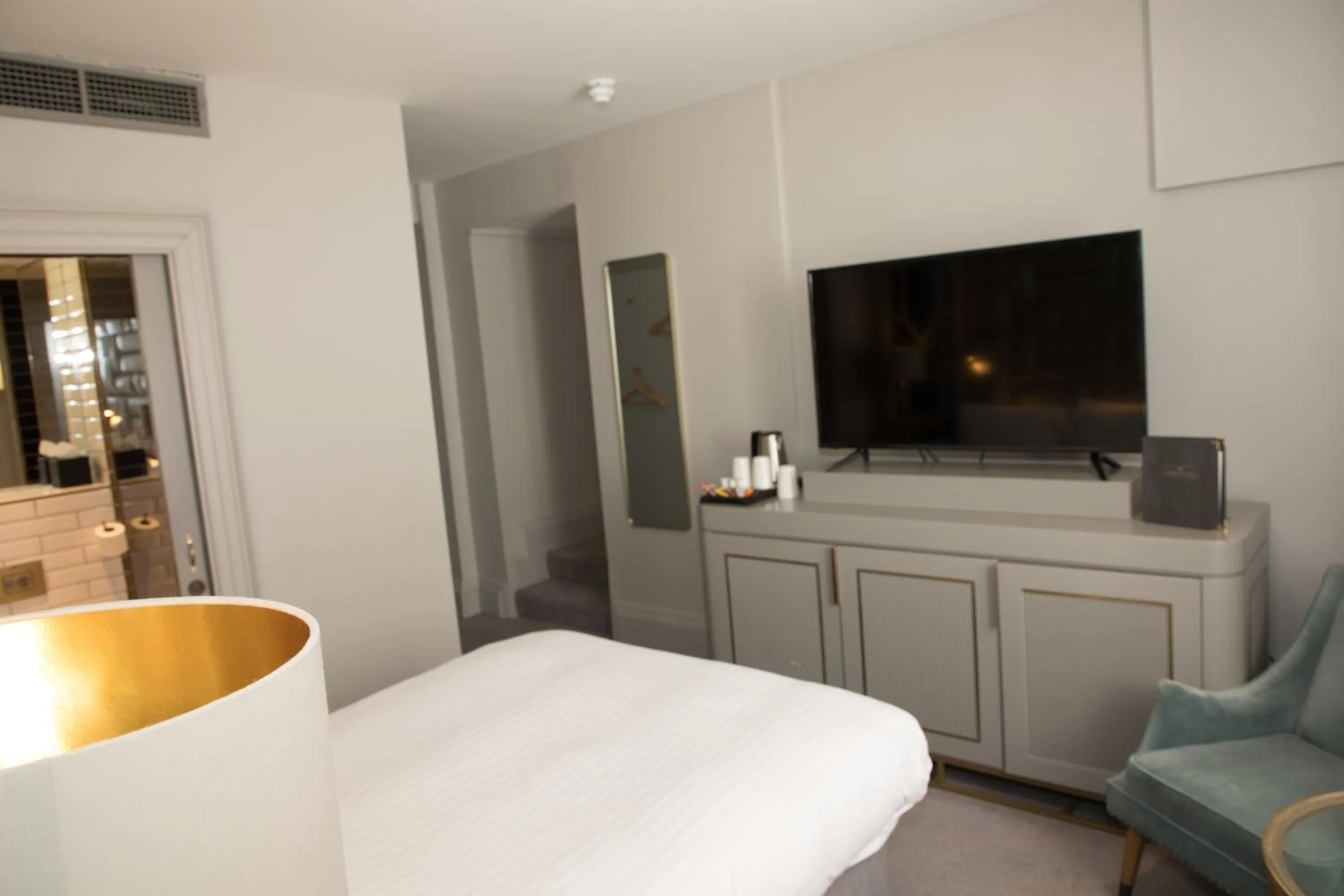 Bed in Henrietta House, a member of Radisson Individuals