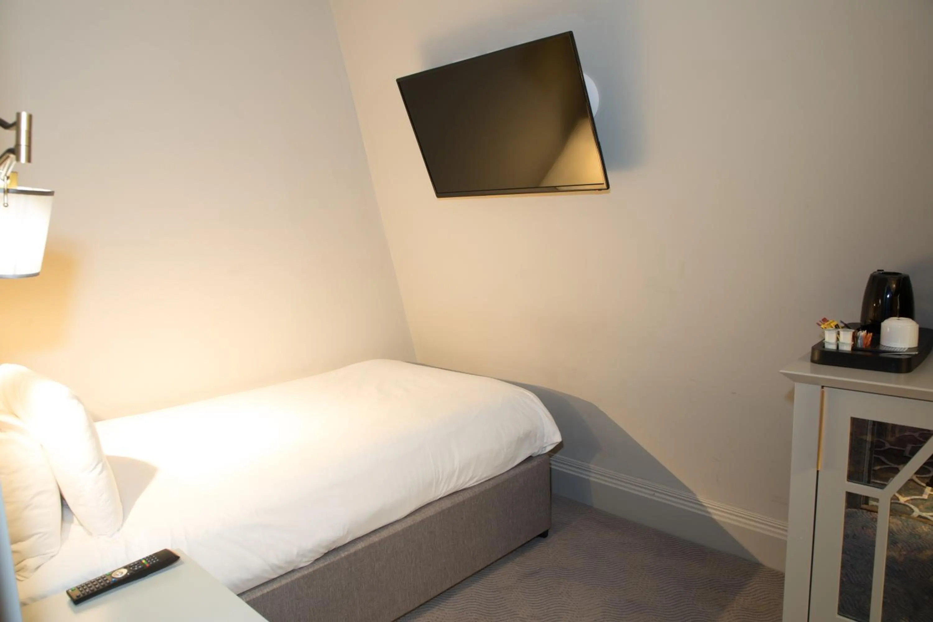 Bed in Henrietta House, a member of Radisson Individuals