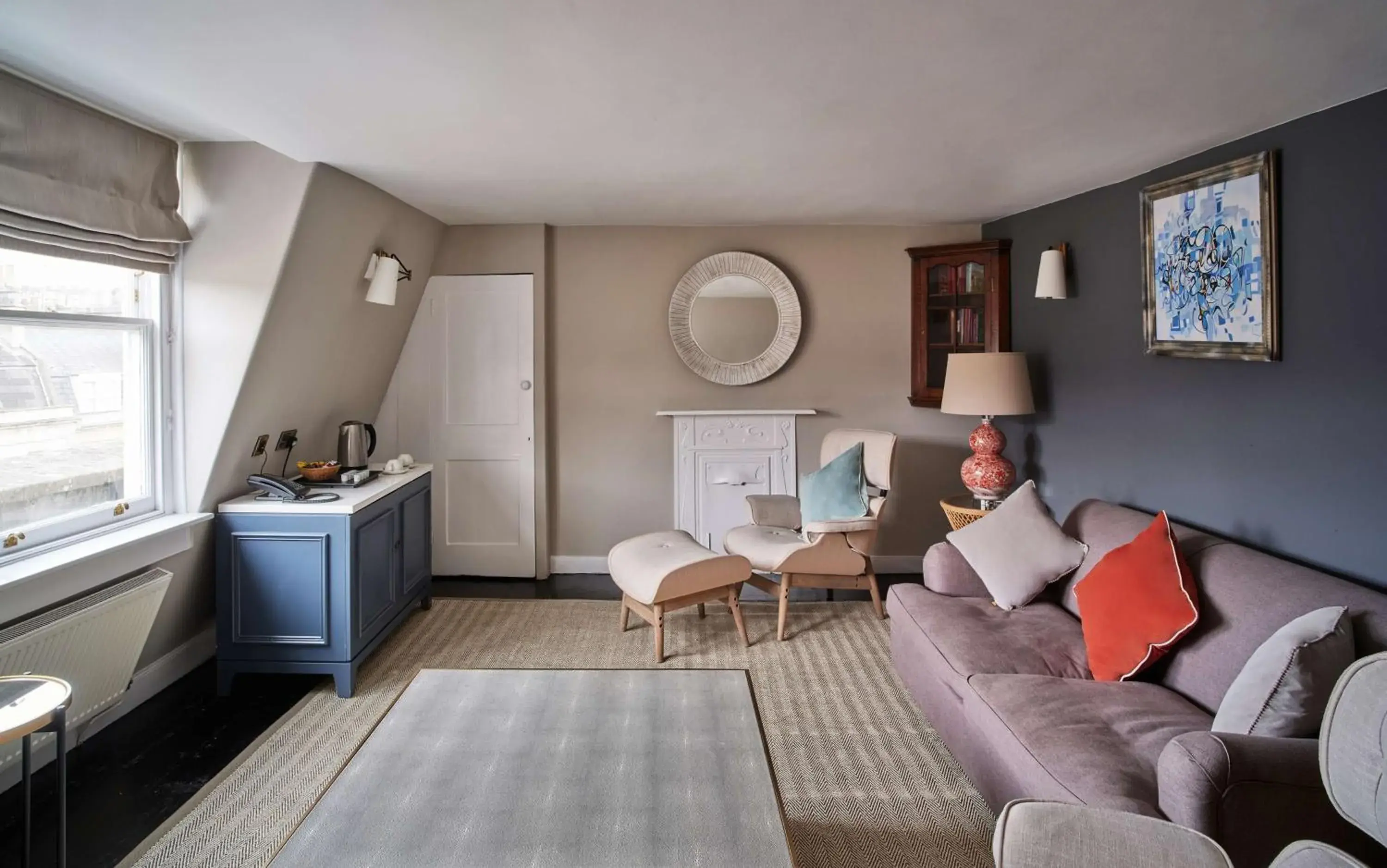 Photo of the whole room in Henrietta House, a member of Radisson Individuals Photo of the whole room in Henrietta House, a member of Radisson Individuals