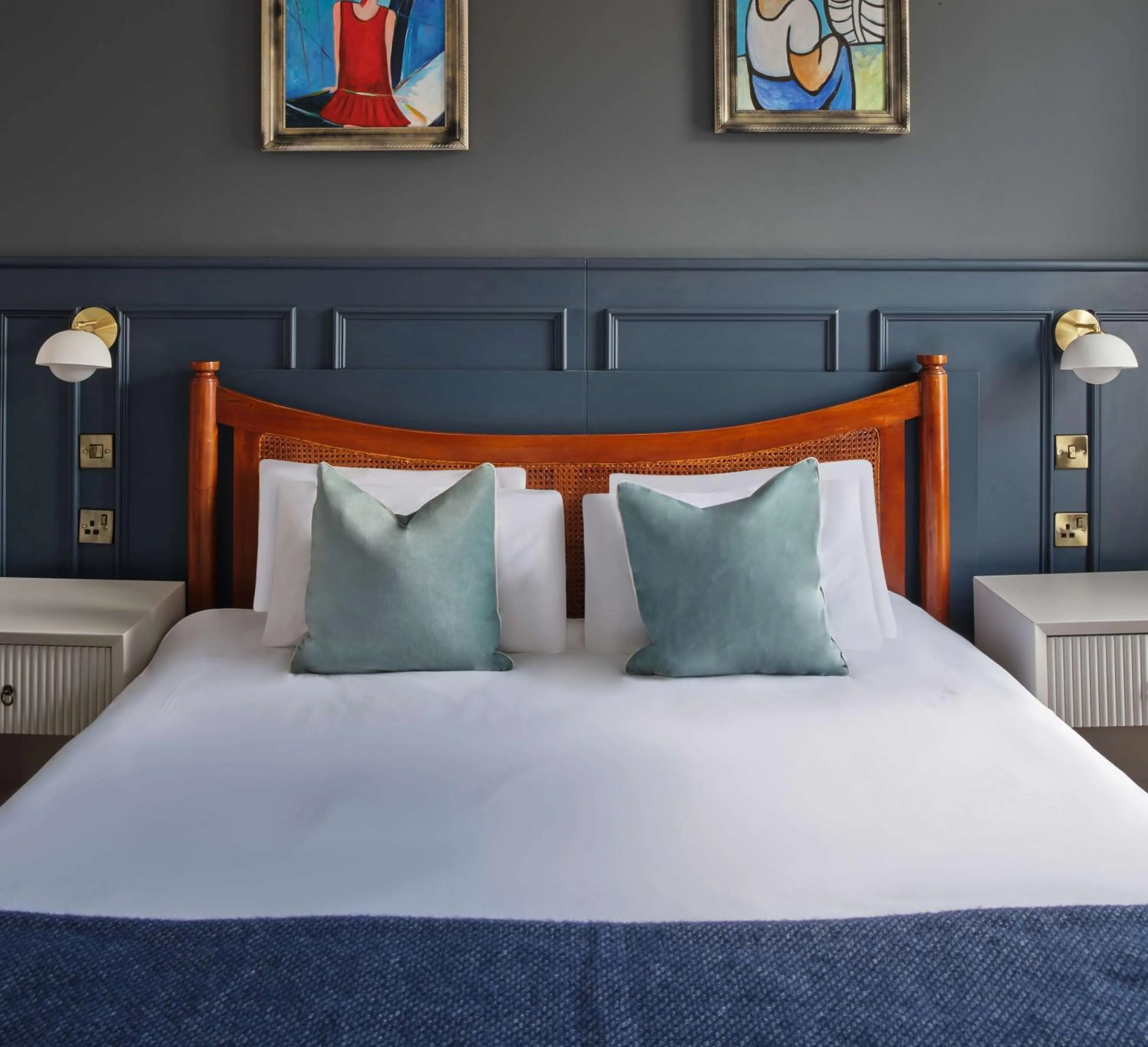 Bedroom, Bed in Henrietta House, a member of Radisson Individuals