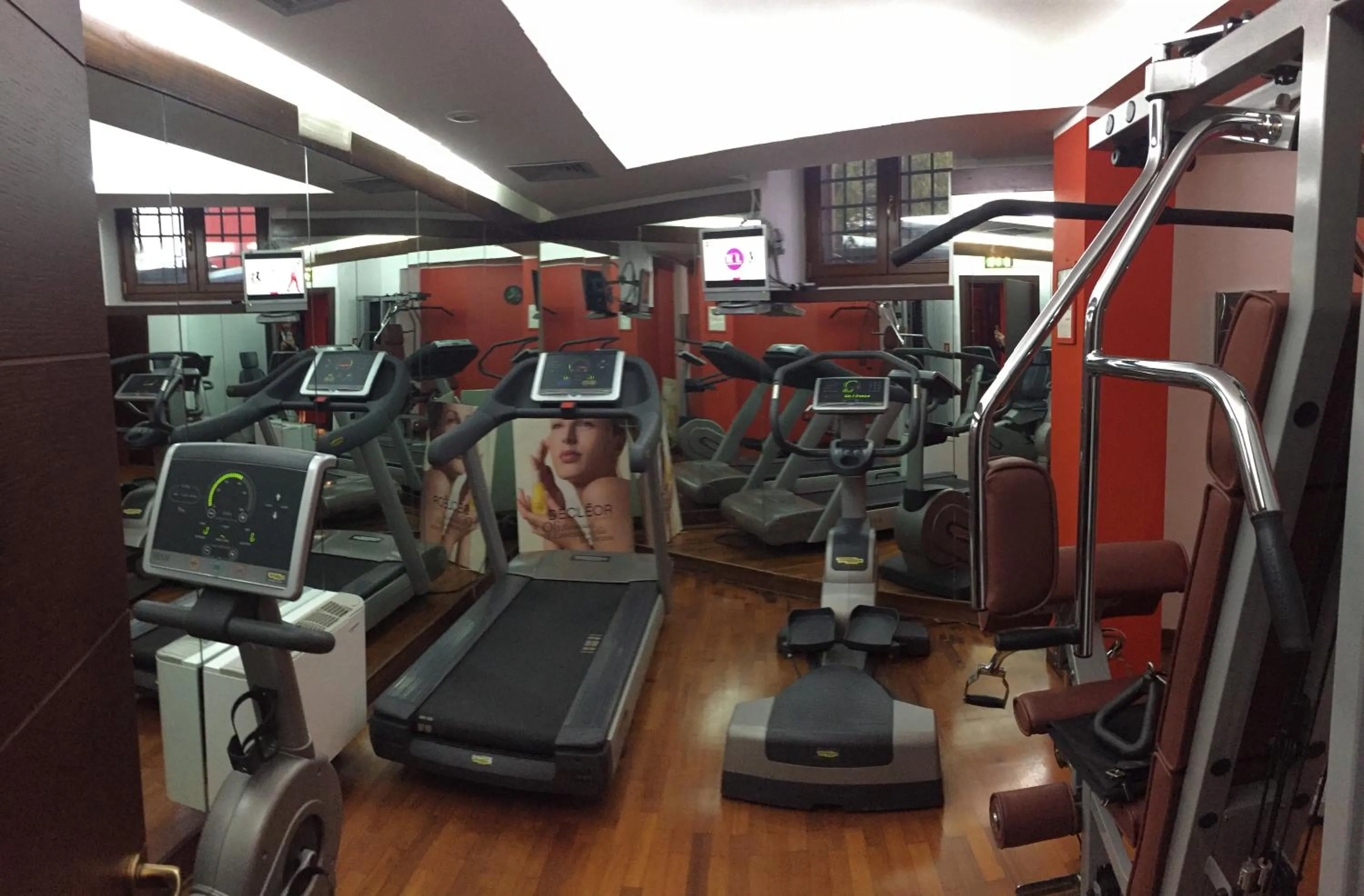 Fitness centre/facilities in Relais Ducale Spa & Pool