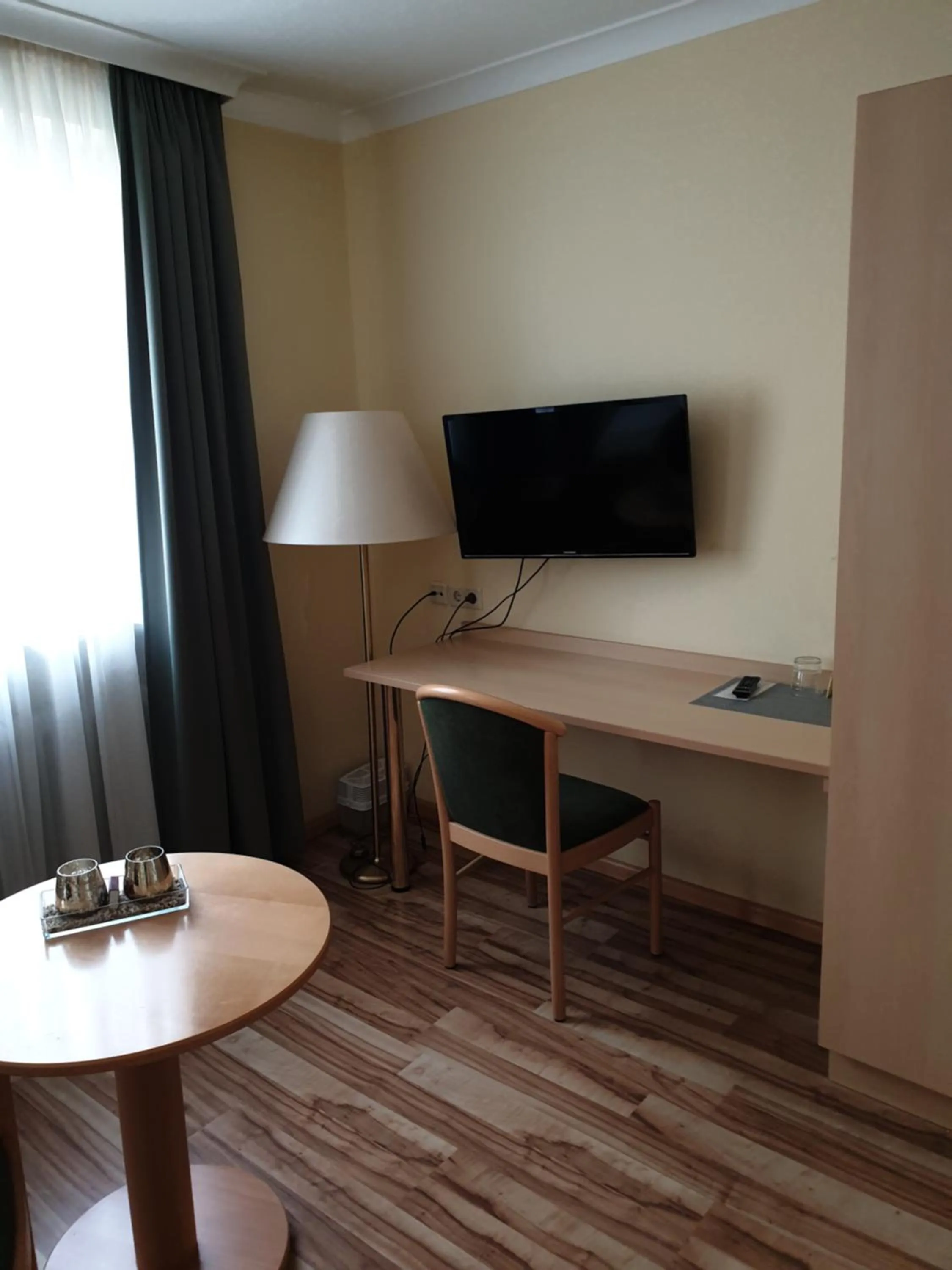 Seating area in Traditionsgasthof Grüner Baum