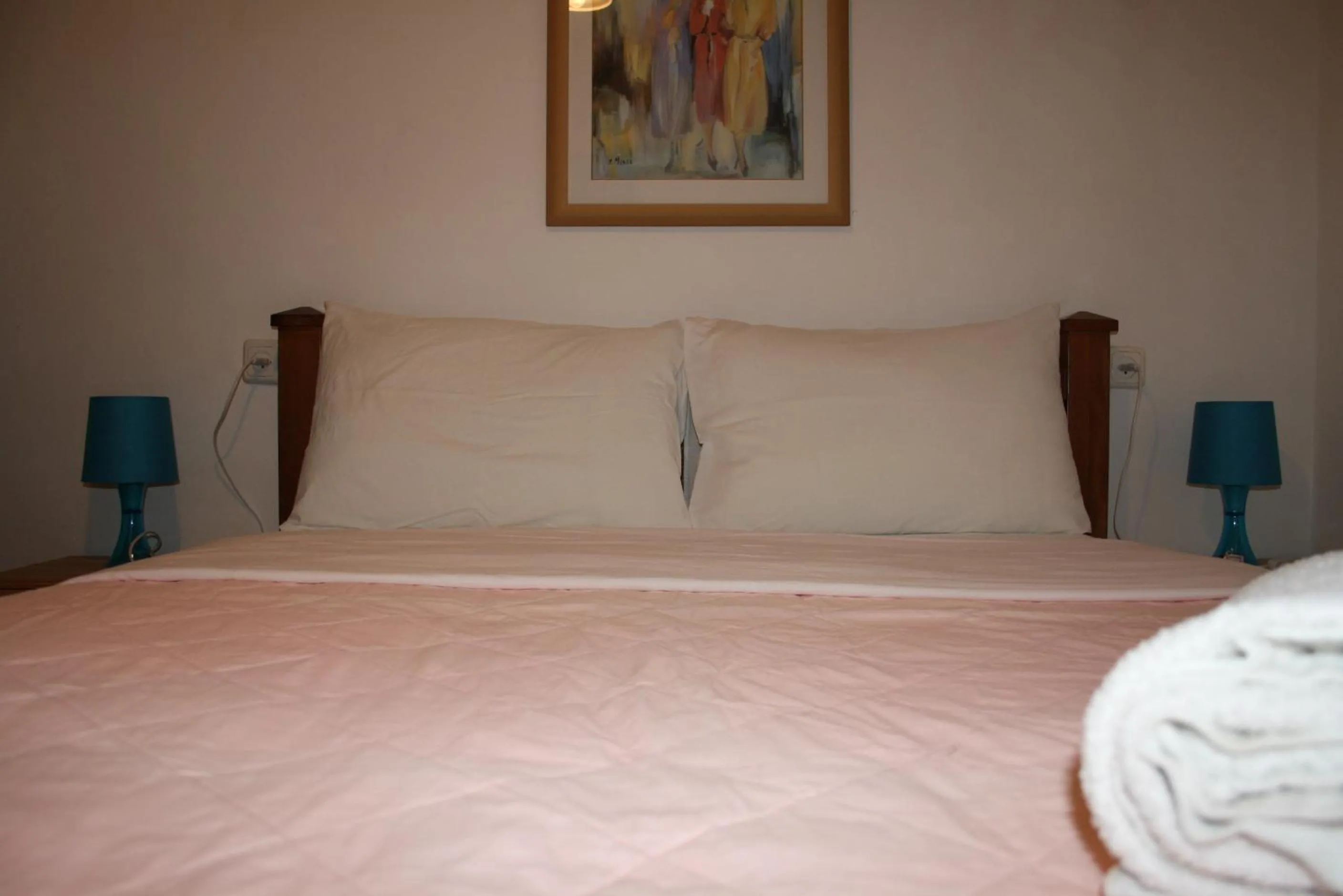 Bed in Ga'aton Motel