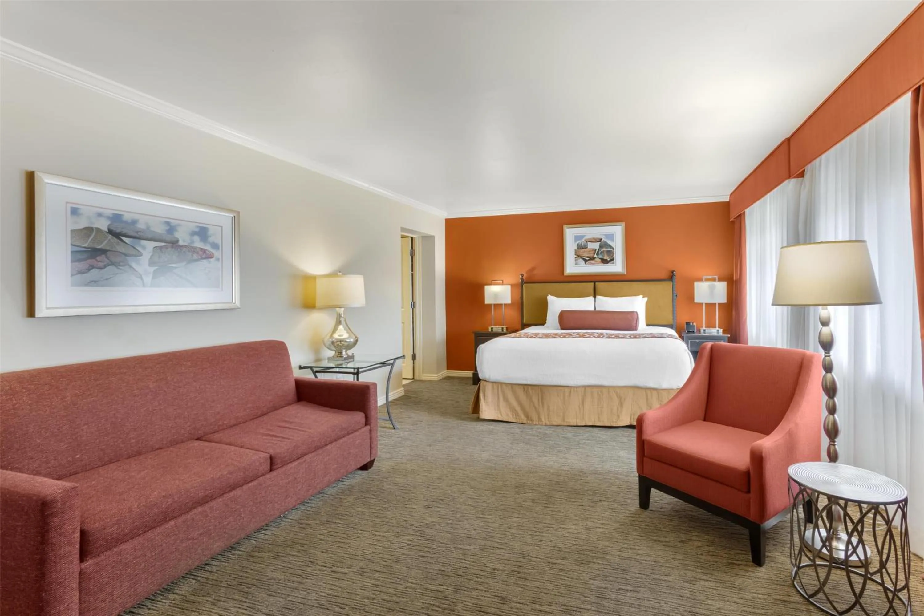 Bedroom, Bed in Best Western Plus Arroyo Roble Hotel & Creekside Villas