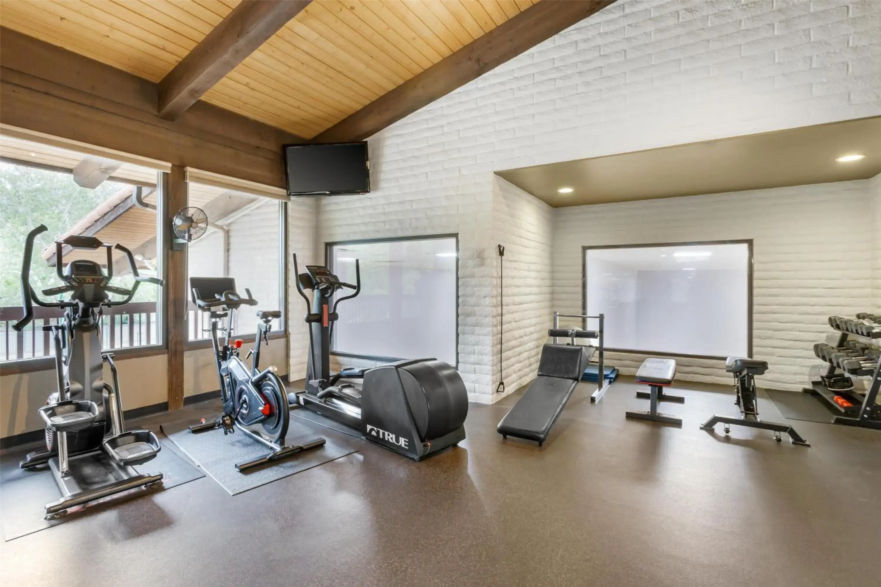 Fitness centre/facilities in Best Western Plus Arroyo Roble Hotel & Creekside Villas Fitness centre/facilities in Best Western Plus Arroyo Roble Hotel & Creekside Villas