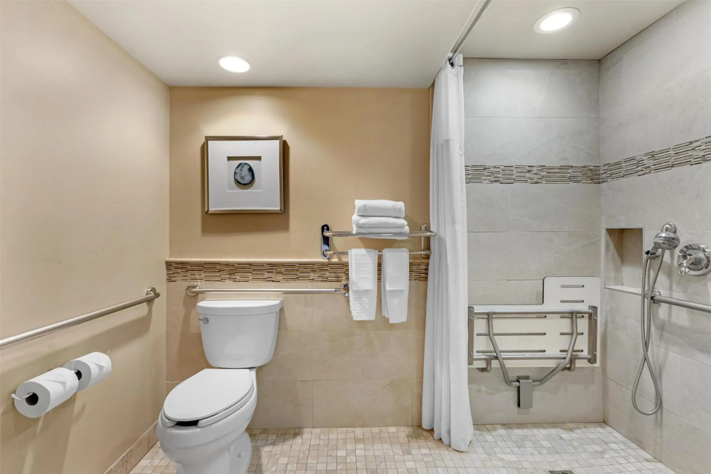 Bathroom in Best Western Plus Arroyo Roble Hotel & Creekside Villas Bathroom in Best Western Plus Arroyo Roble Hotel & Creekside Villas