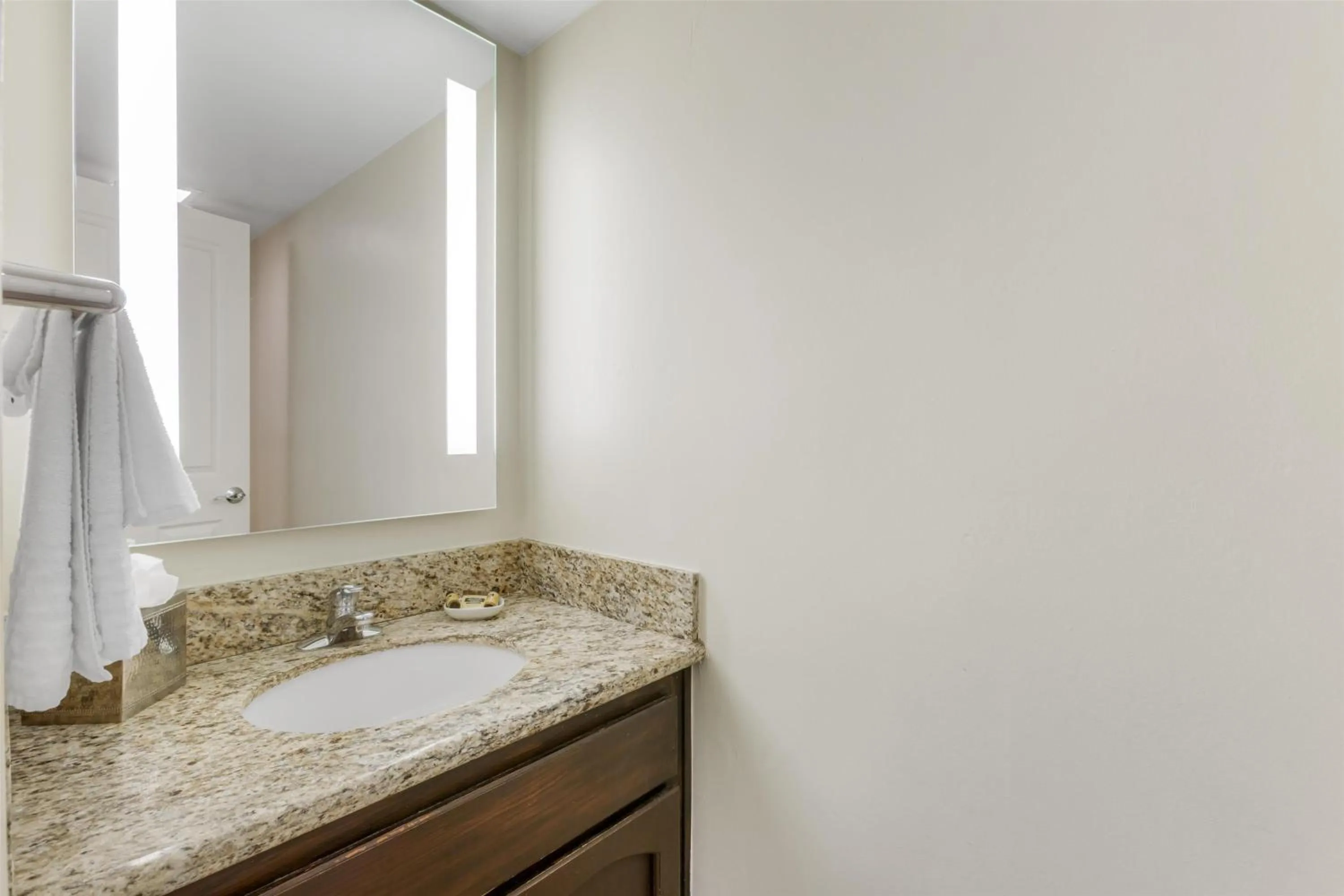 Bathroom in Best Western Plus Arroyo Roble Hotel & Creekside Villas