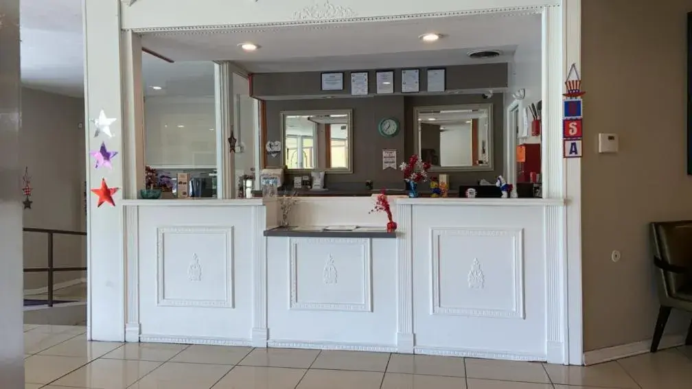 Lobby or reception in APM Inn & Suites Lobby or reception in APM Inn & Suites