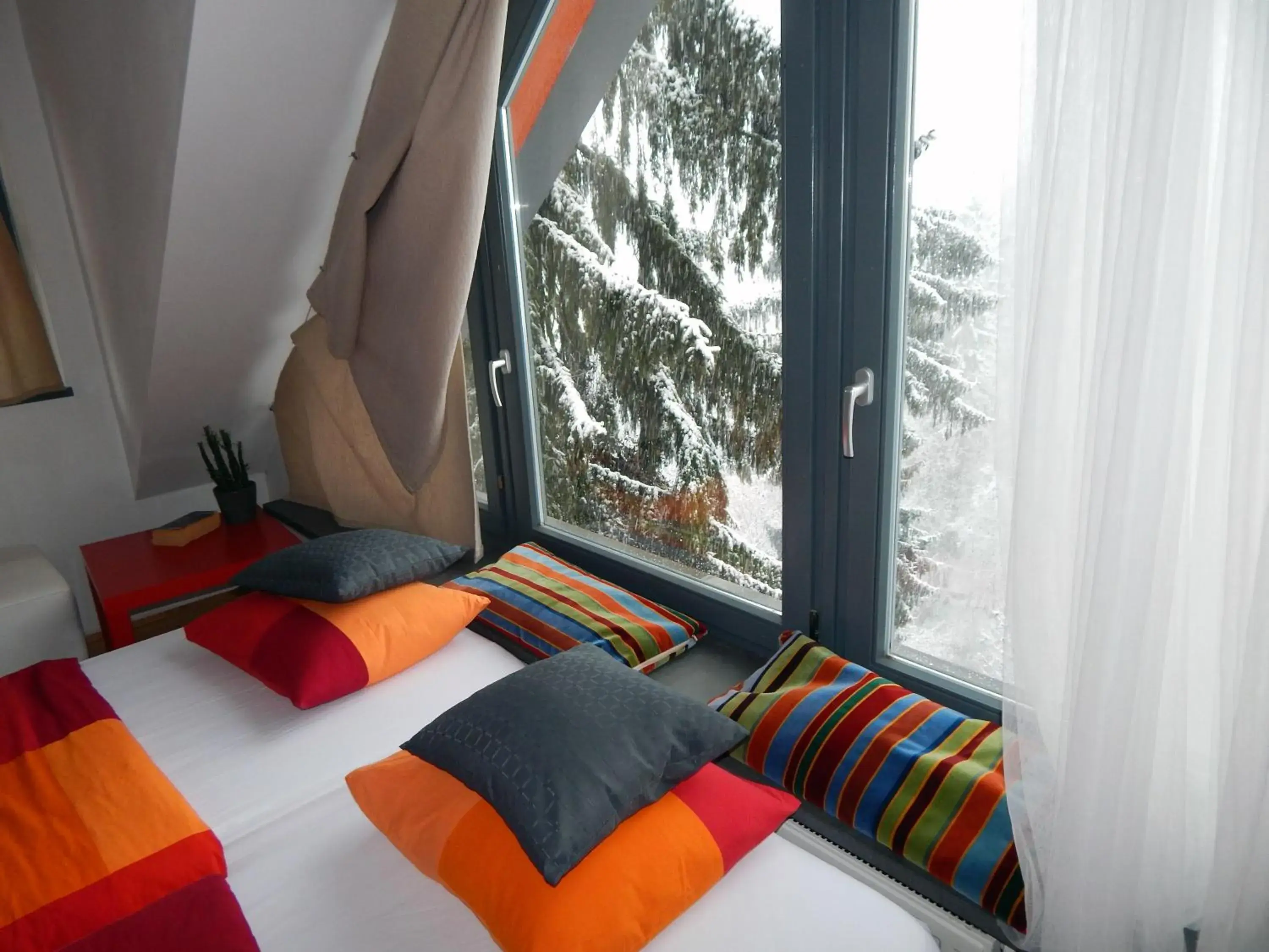 Double Room with Private Bathroom in Cukrarna Guest Accommodation Double Room with Private Bathroom in Cukrarna Guest Accommodation