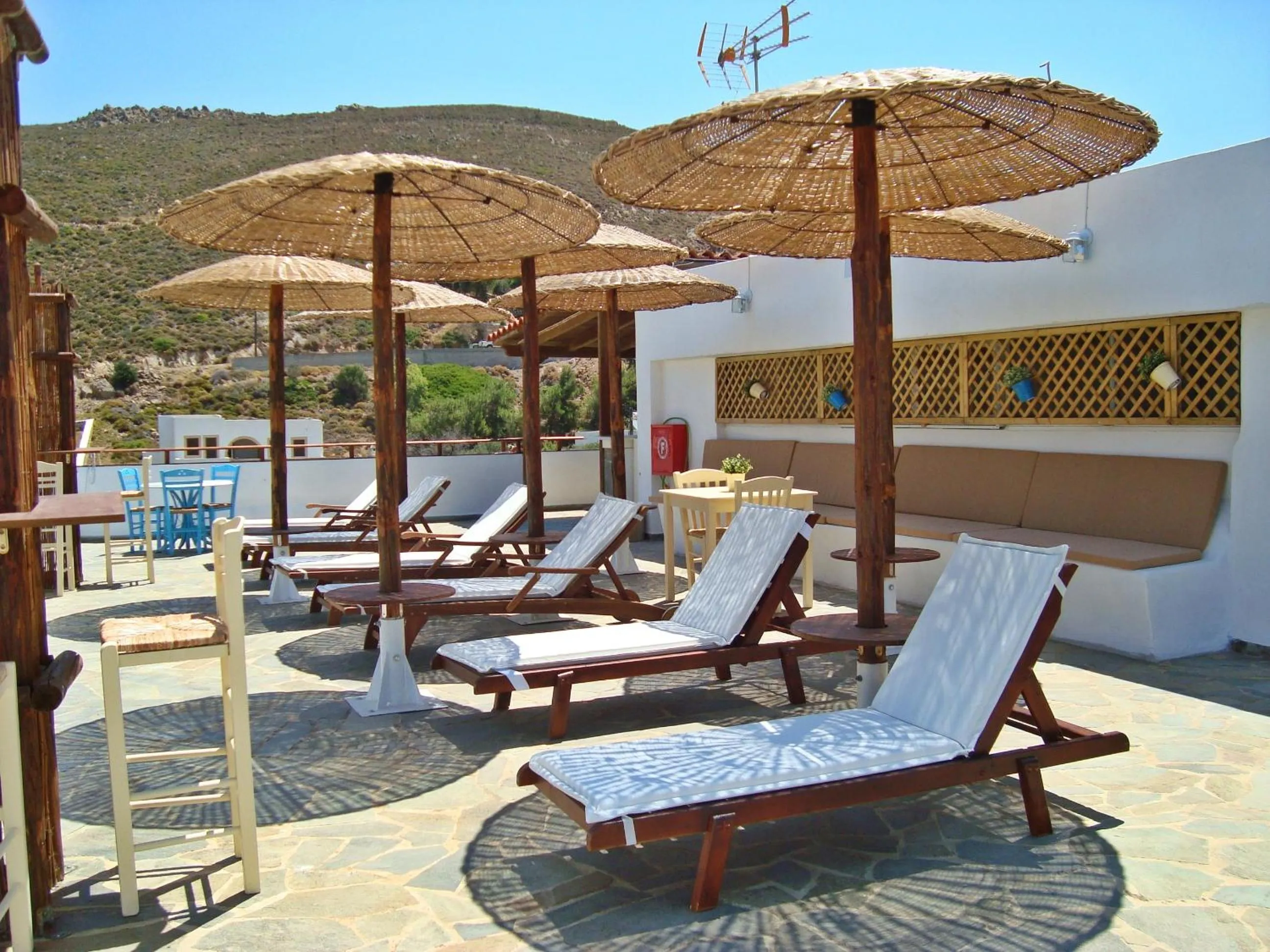 Garden in Grikos Hotel