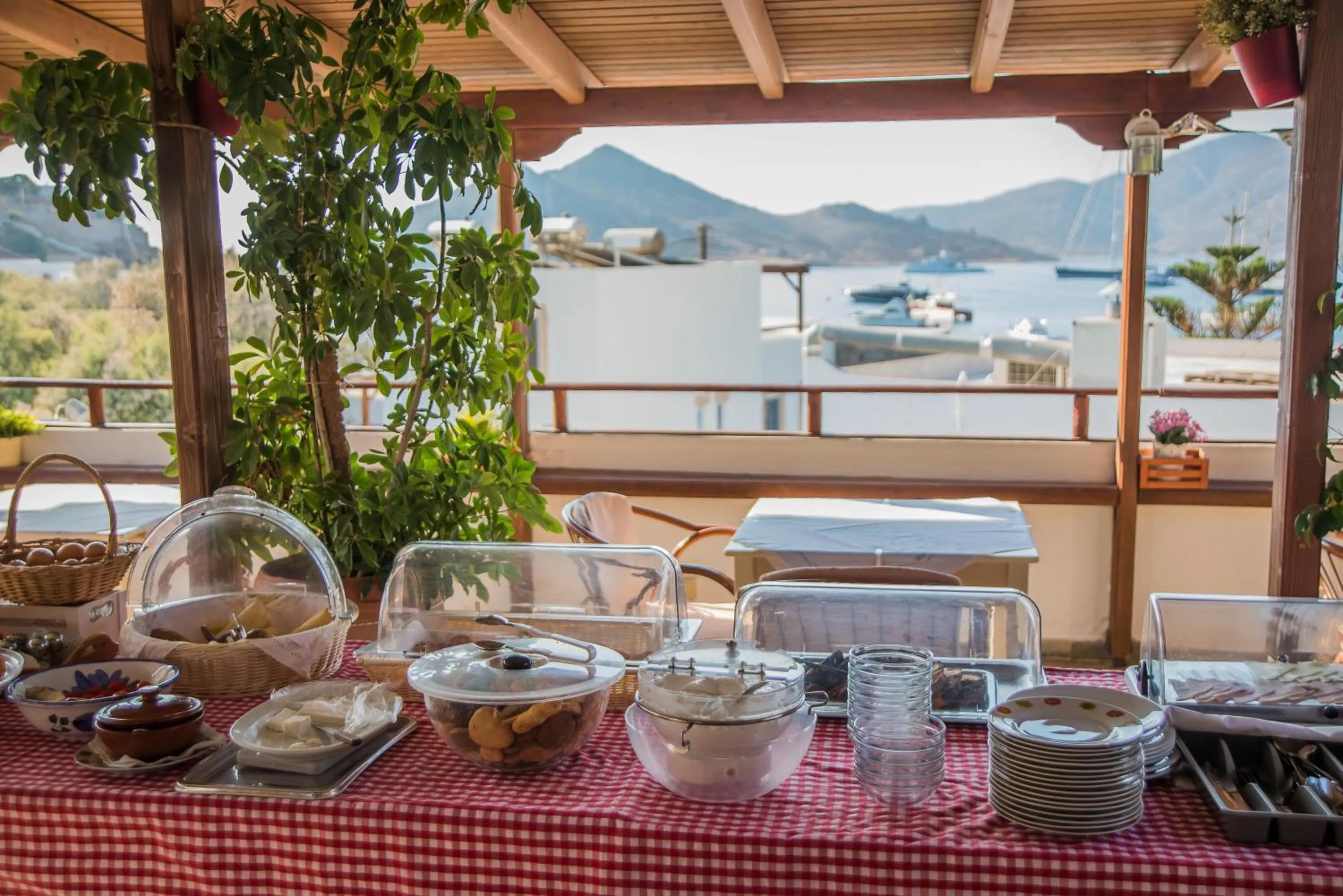 Breakfast in Grikos Hotel