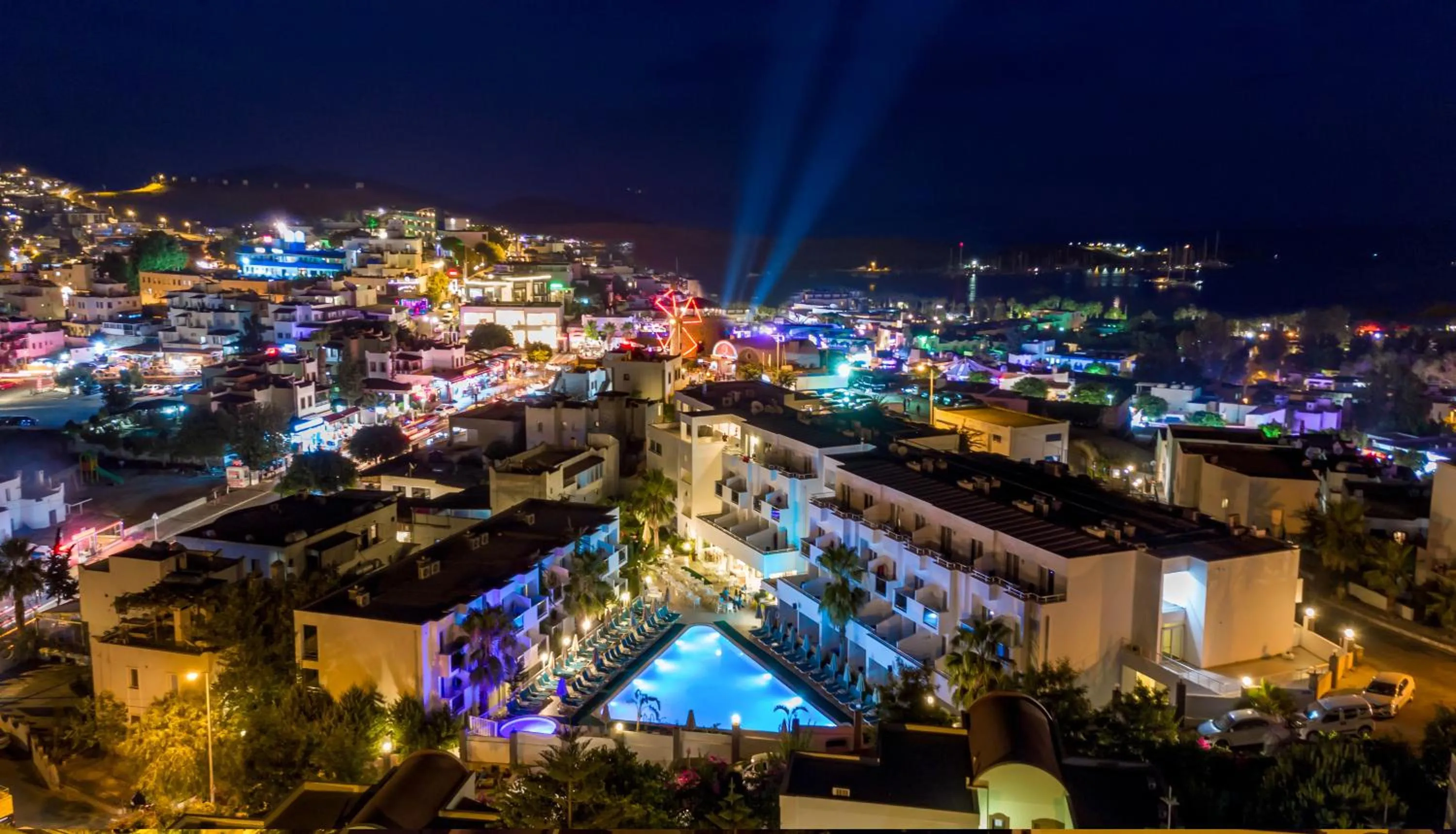 Property building in Club Shark Hotel