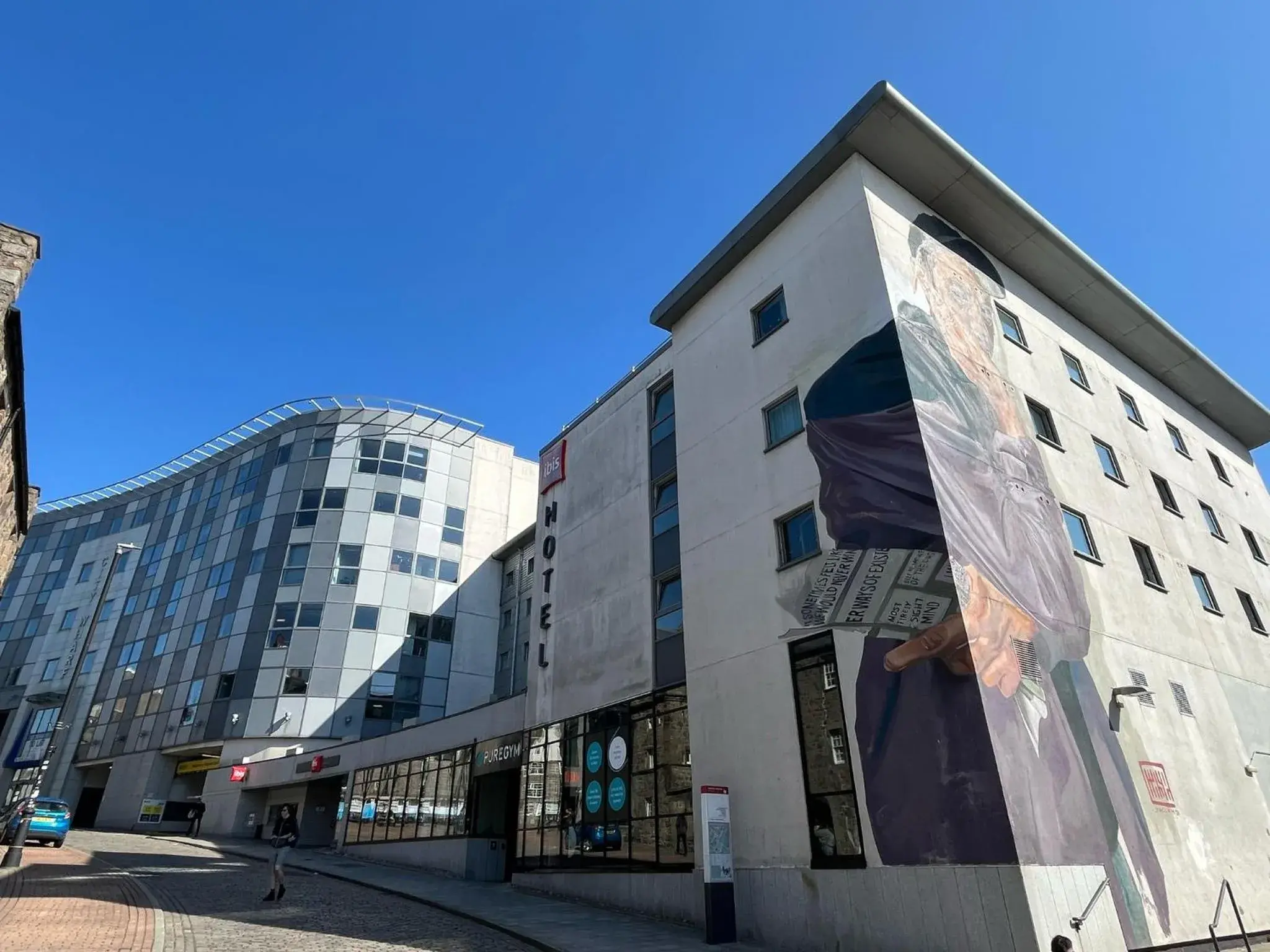 Facade/entrance in ibis Aberdeen Centre – Quayside Facade/entrance in ibis Aberdeen Centre – Quayside