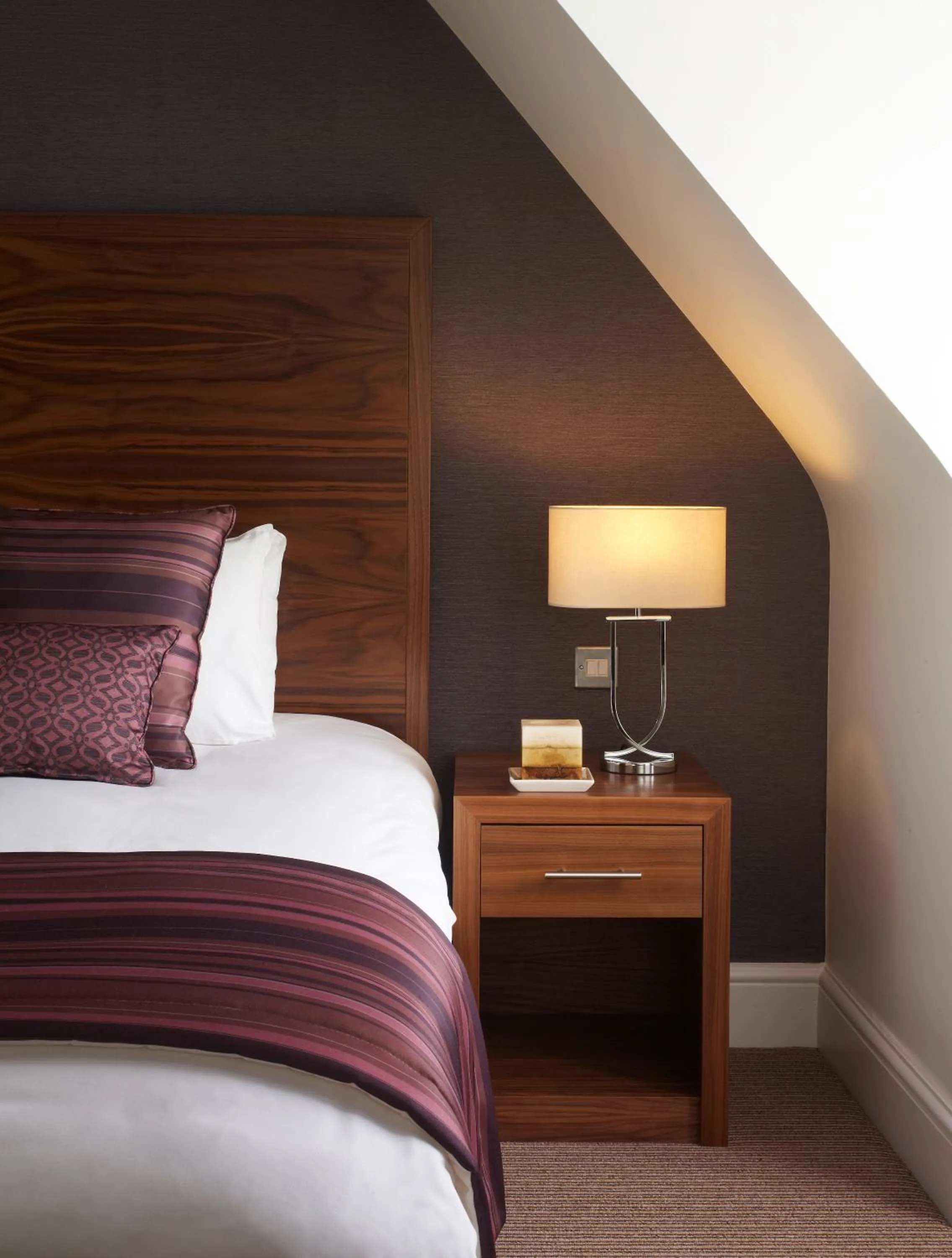 Bedroom, Bed in The Boleyn Hotel