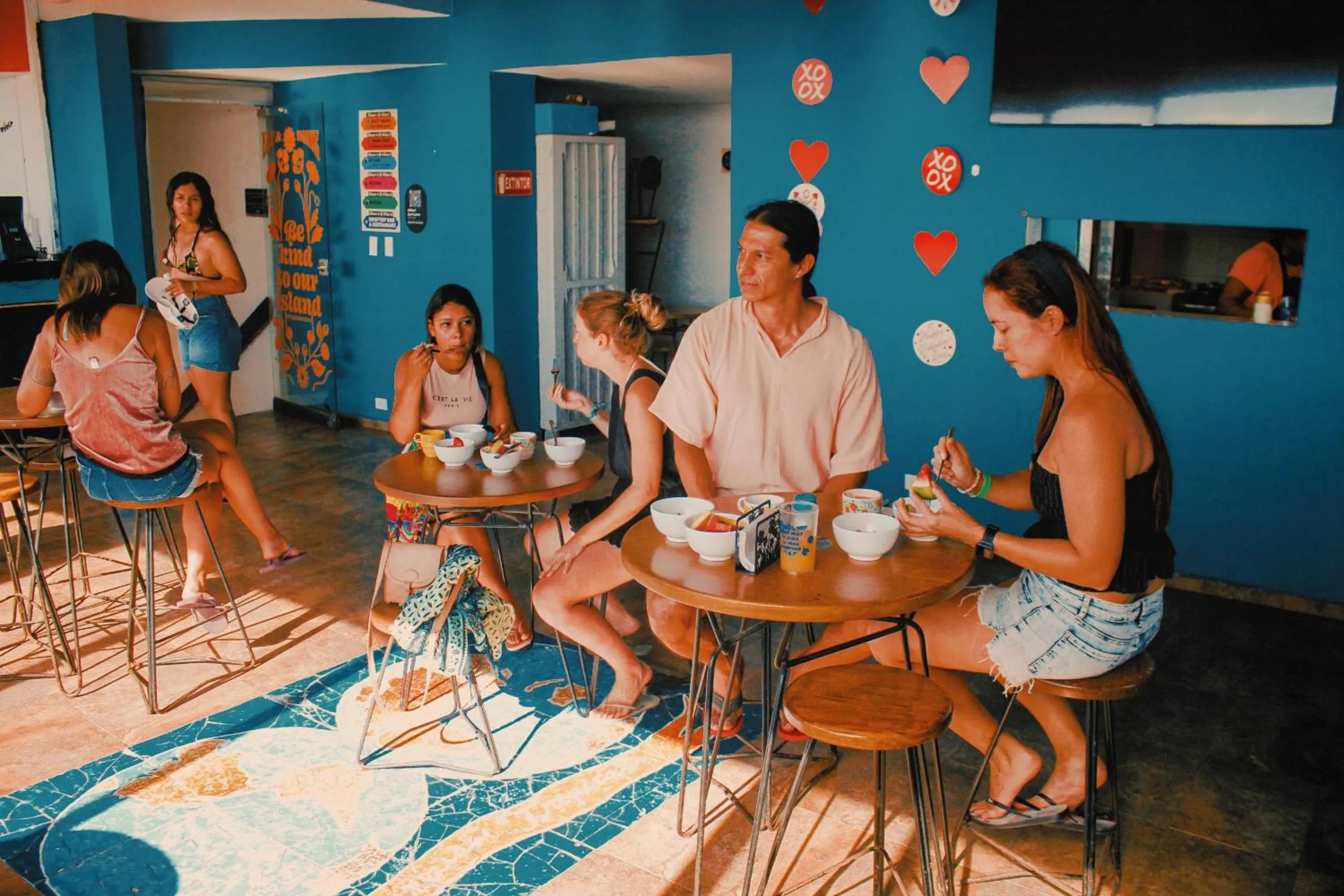 Restaurant/places to eat in Viajero San Andres Hostel