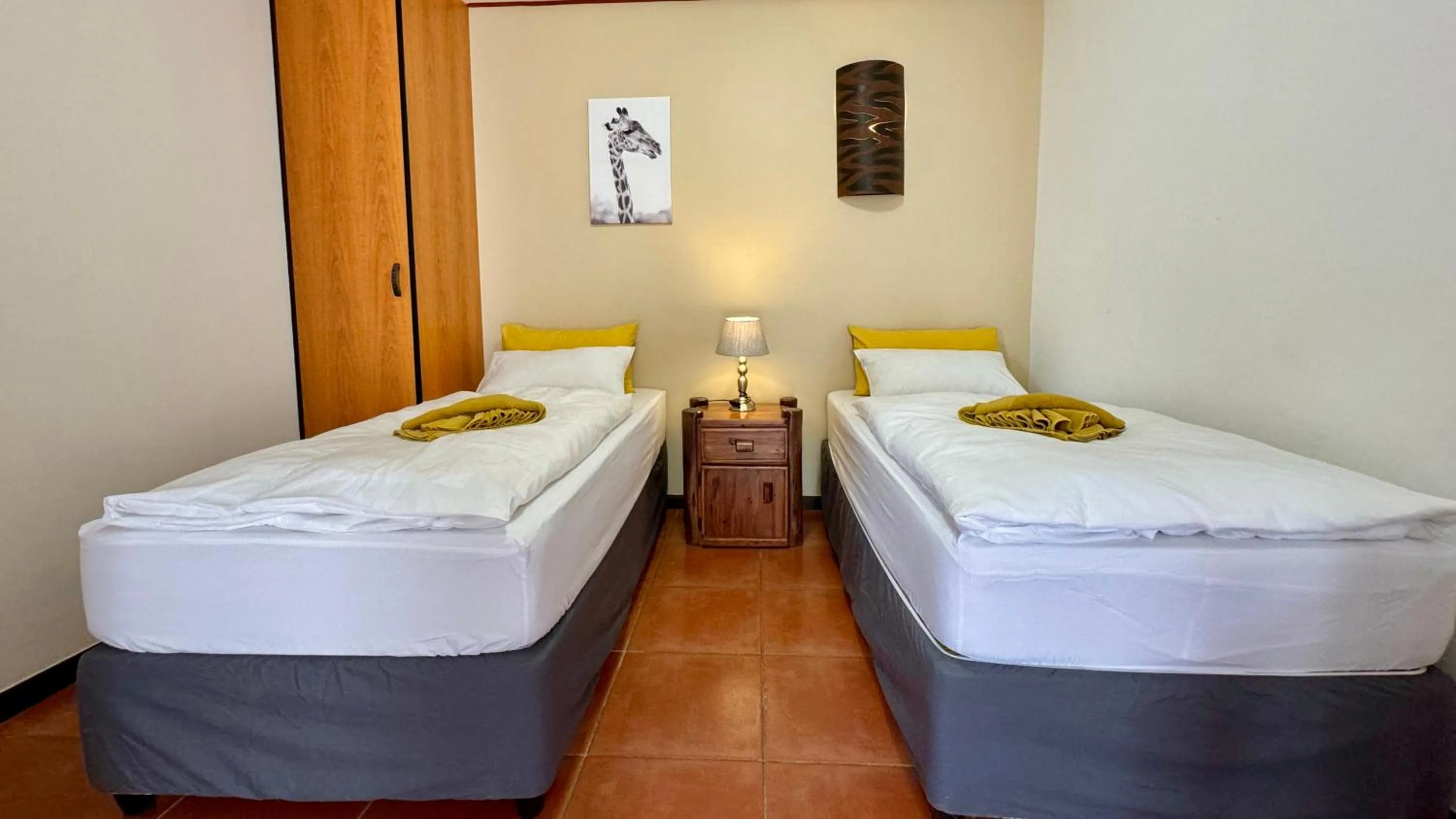 Bed in Bushbabies-Inn Self-Catering Accommodation